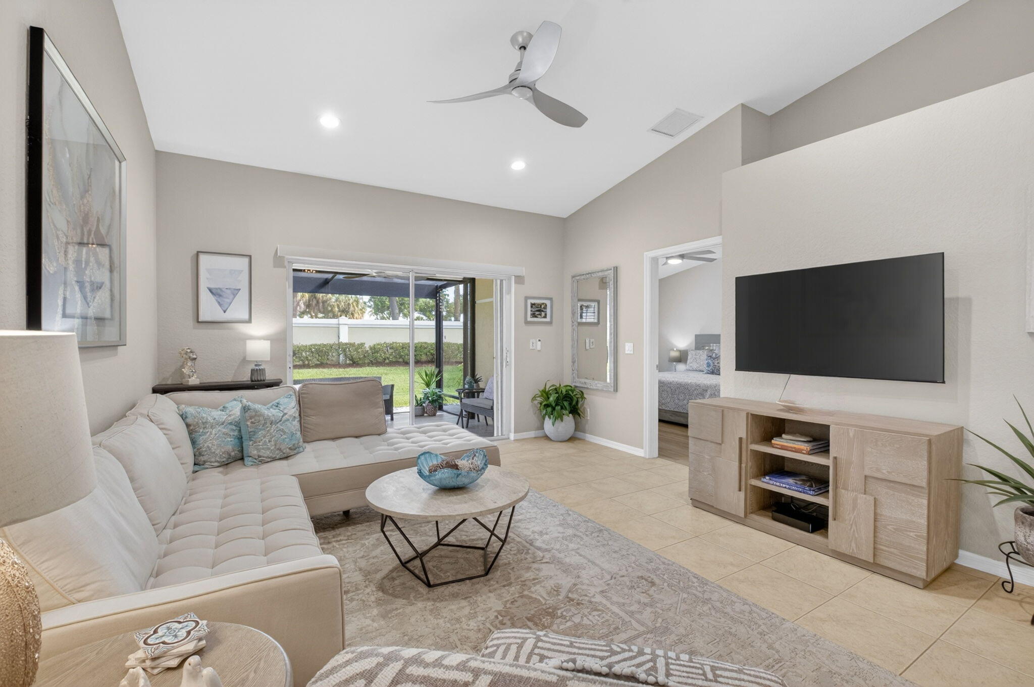 TUSCANY BAY - Residential