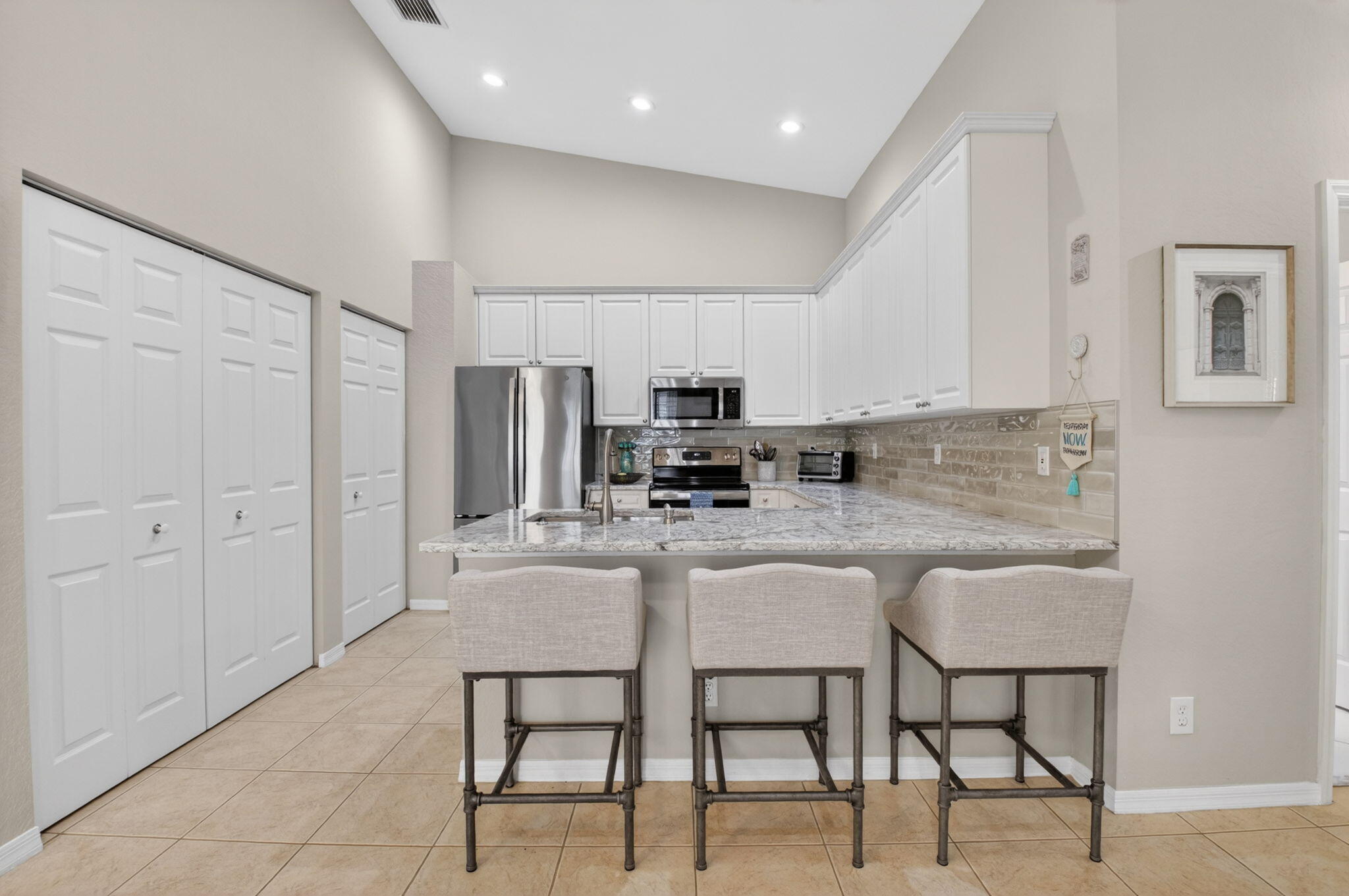 TUSCANY BAY - Residential