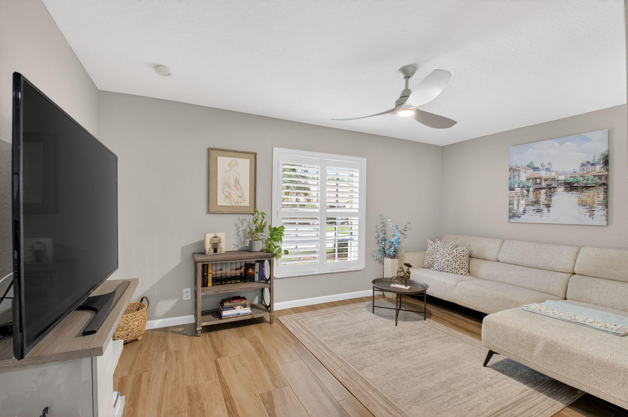 TUSCANY BAY - Residential