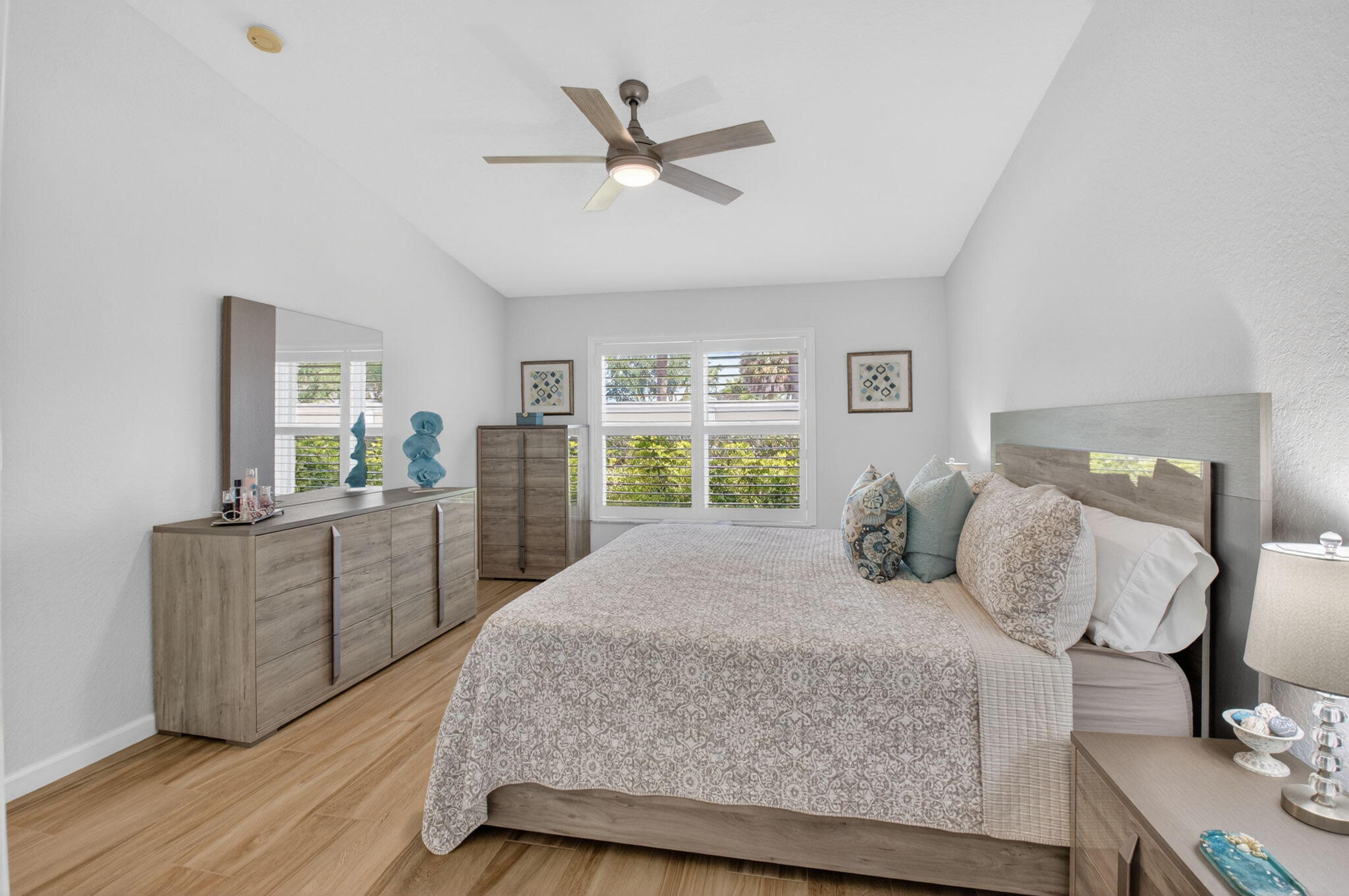 TUSCANY BAY - Residential