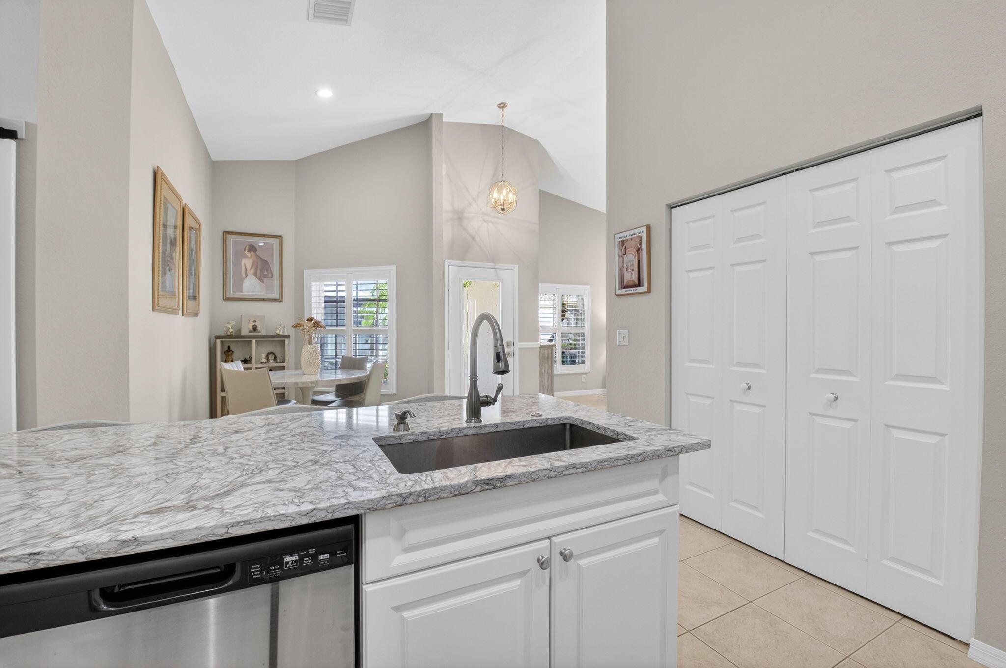 TUSCANY BAY - Residential