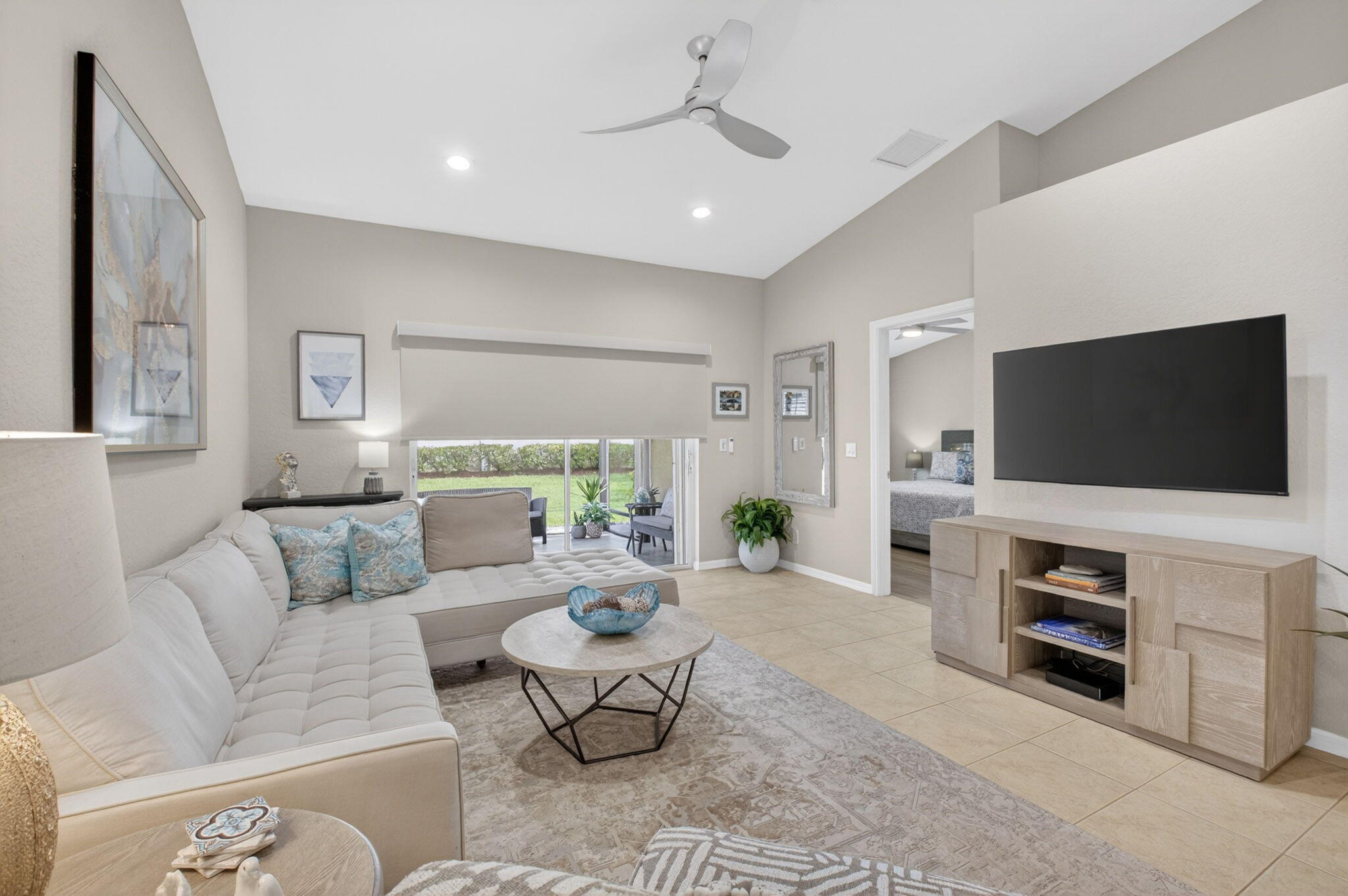 TUSCANY BAY - Residential