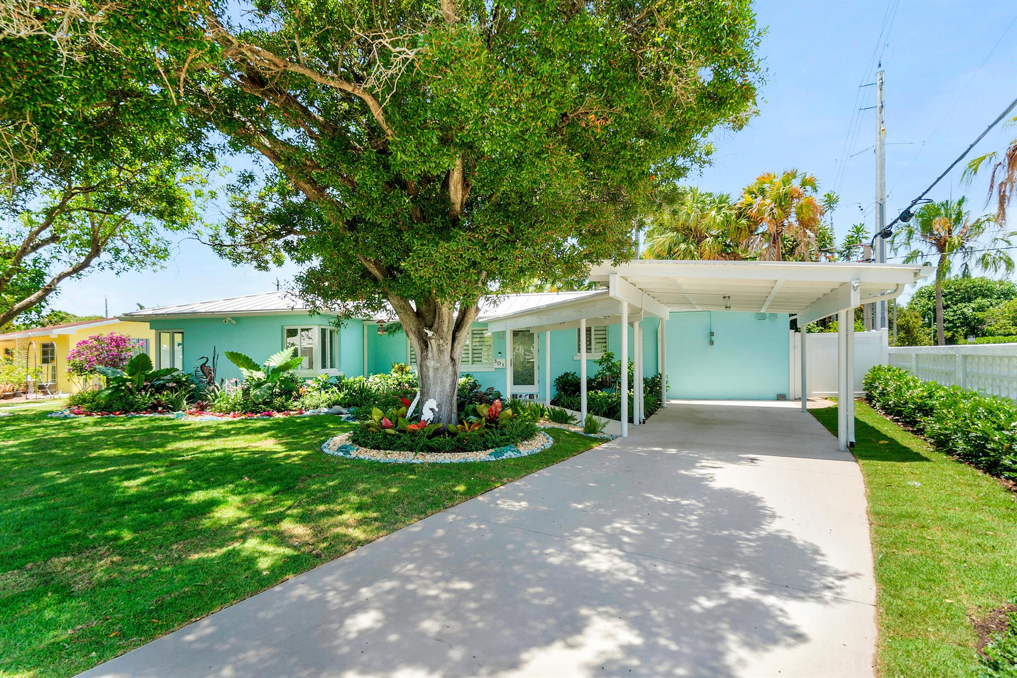 301 Linda Lane