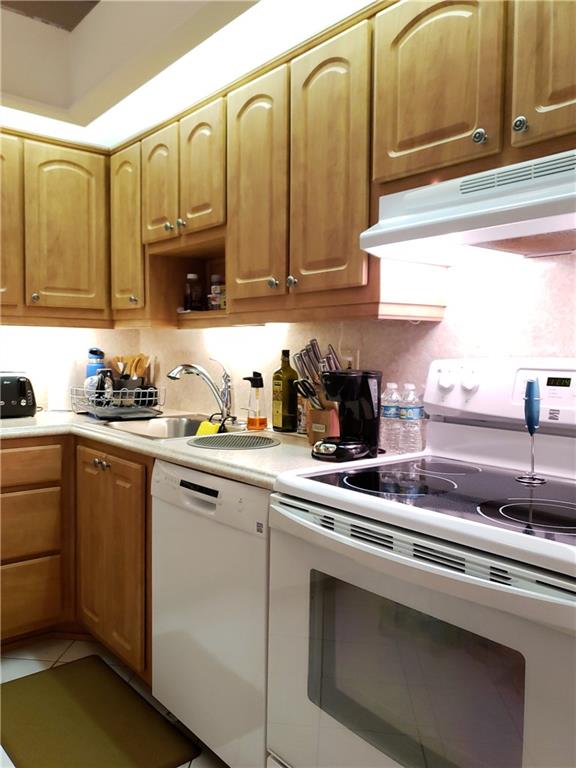 BELFORT @ KINGS POINT - Residential