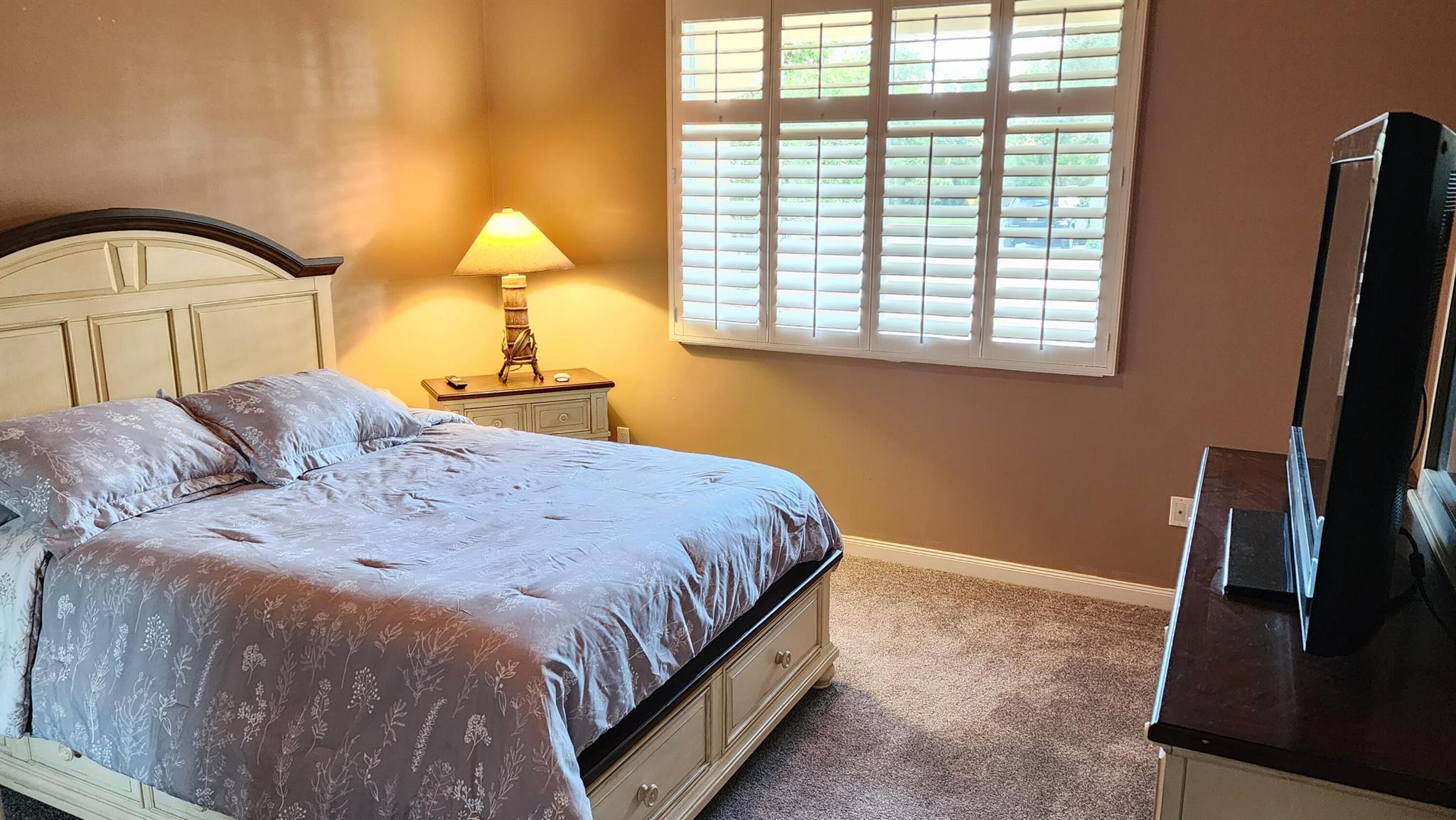 HARBOUR ISLE AT HUTCHINSO - Residential Lease