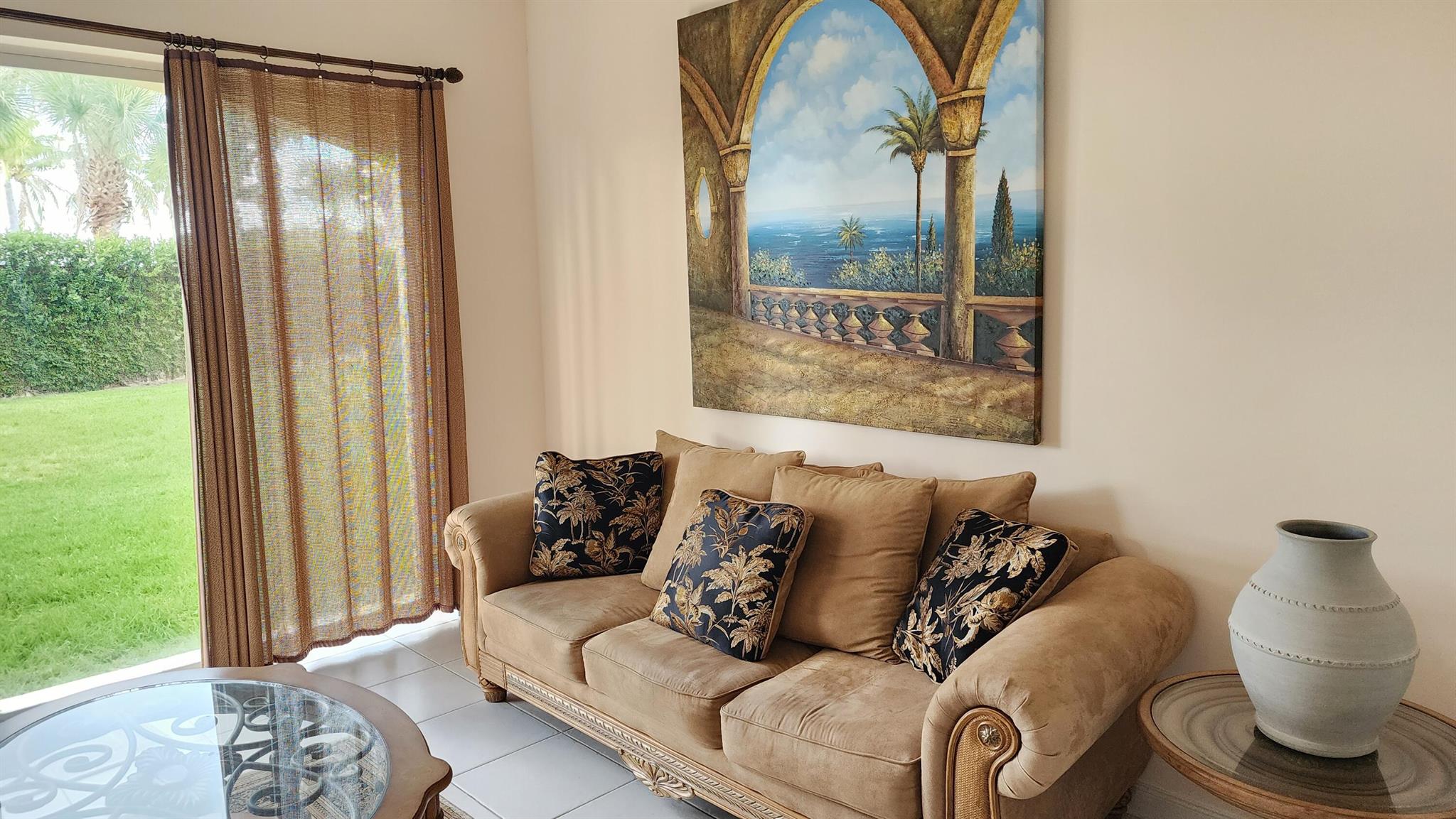 HARBOUR ISLE AT HUTCHINSO - Residential Lease