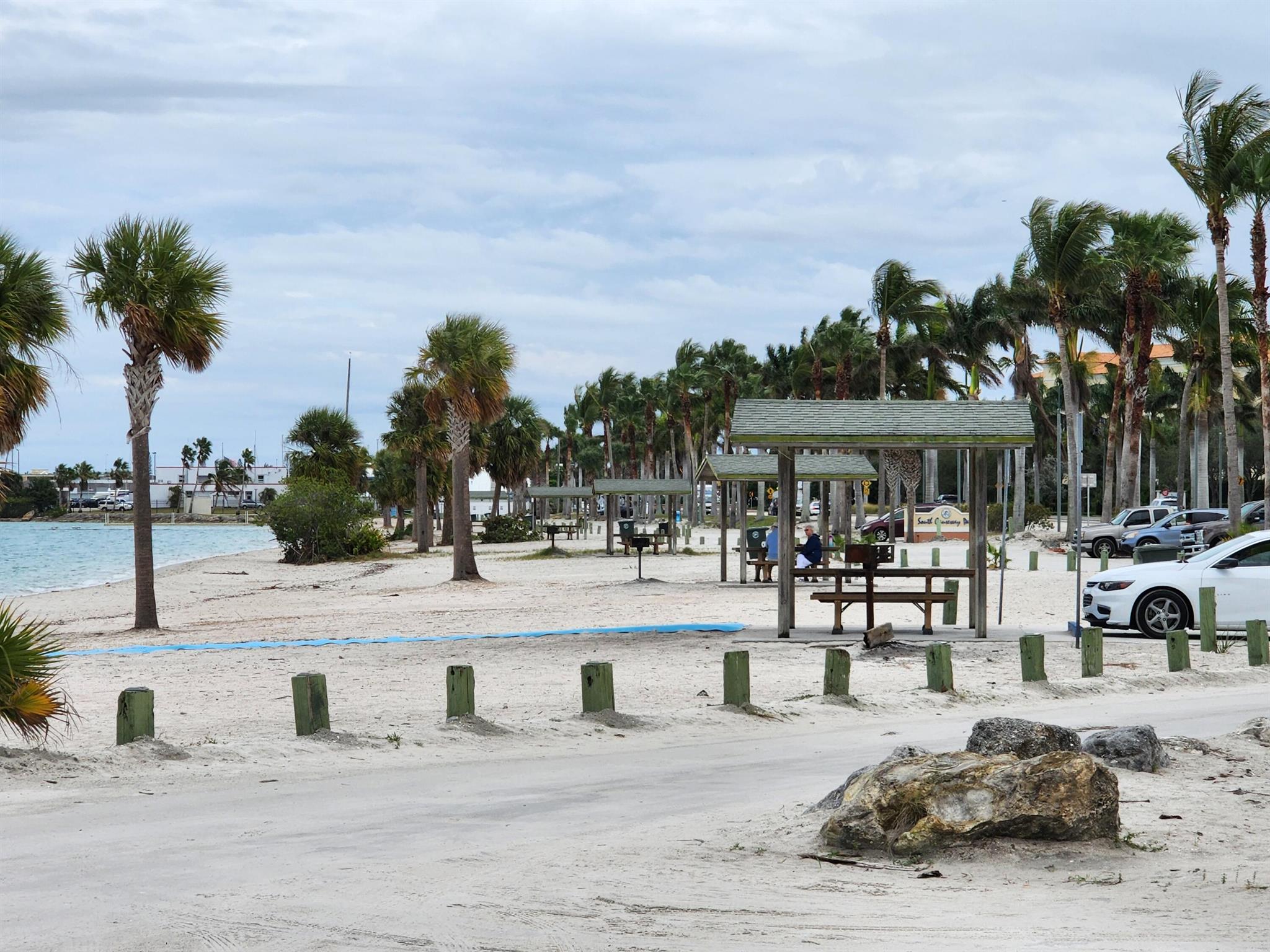 HARBOUR ISLE AT HUTCHINSO - Residential Lease