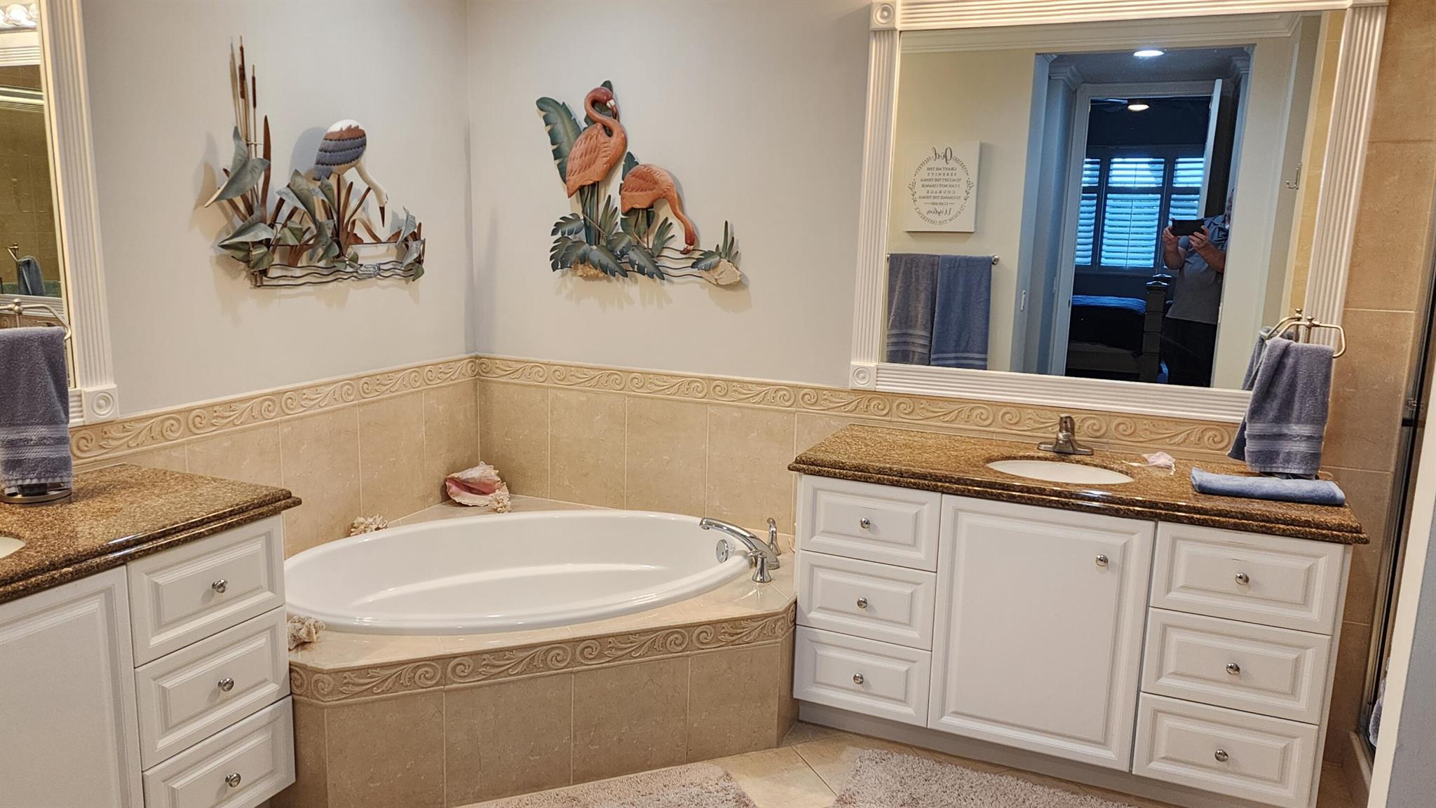 HARBOUR ISLE AT HUTCHINSO - Residential Lease