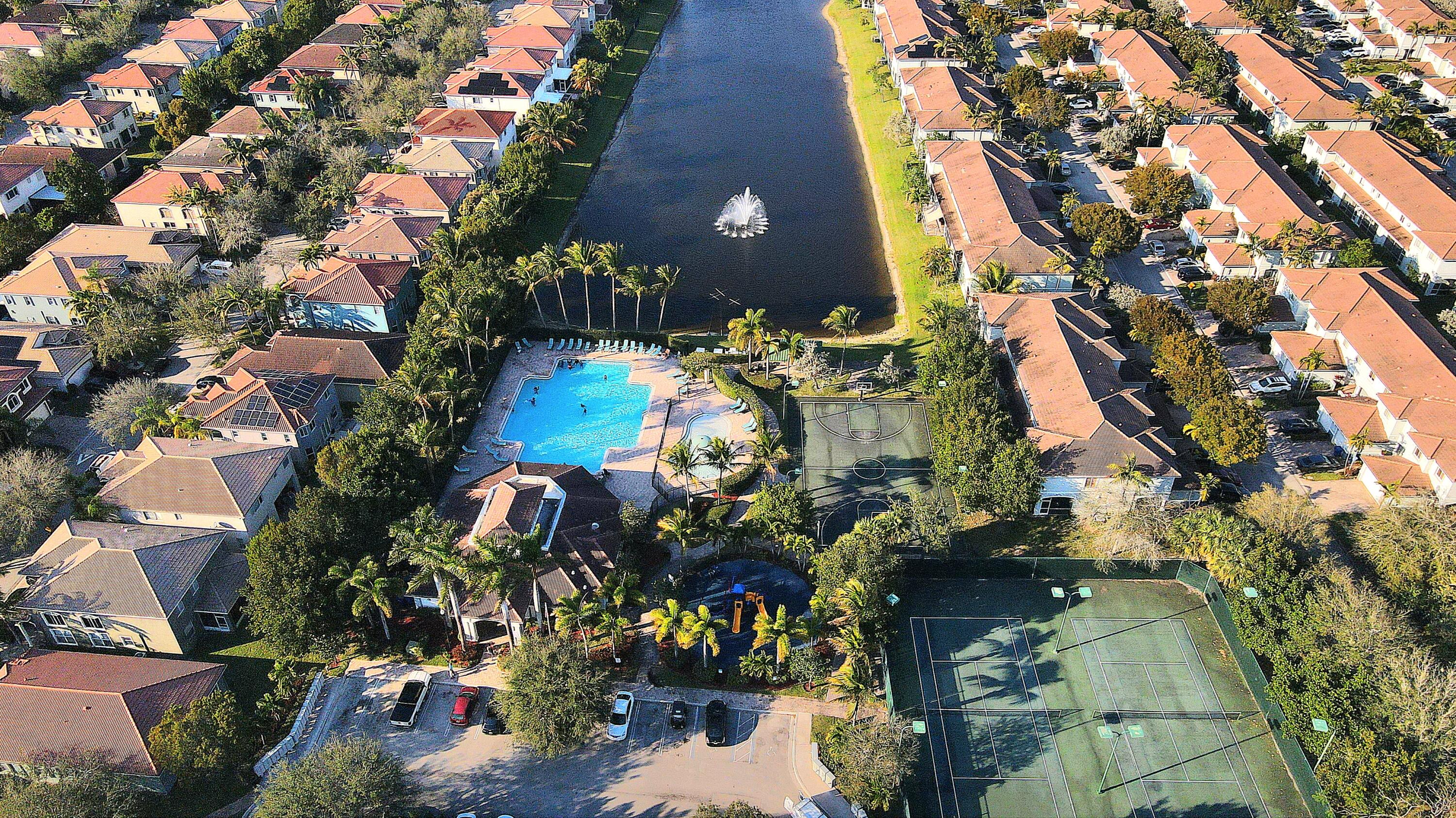 THOUSAND OAKS - Residential