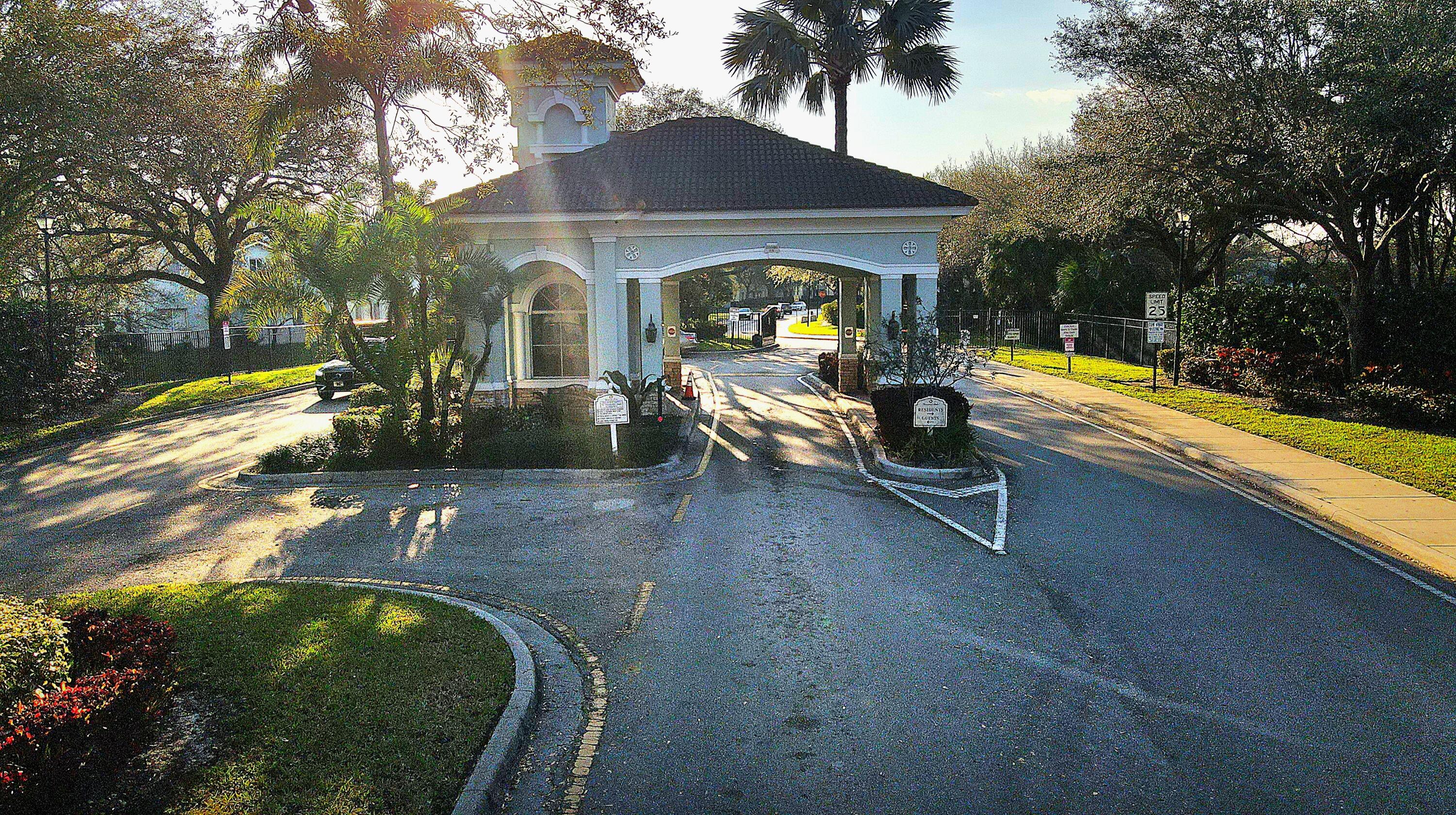 THOUSAND OAKS - Residential