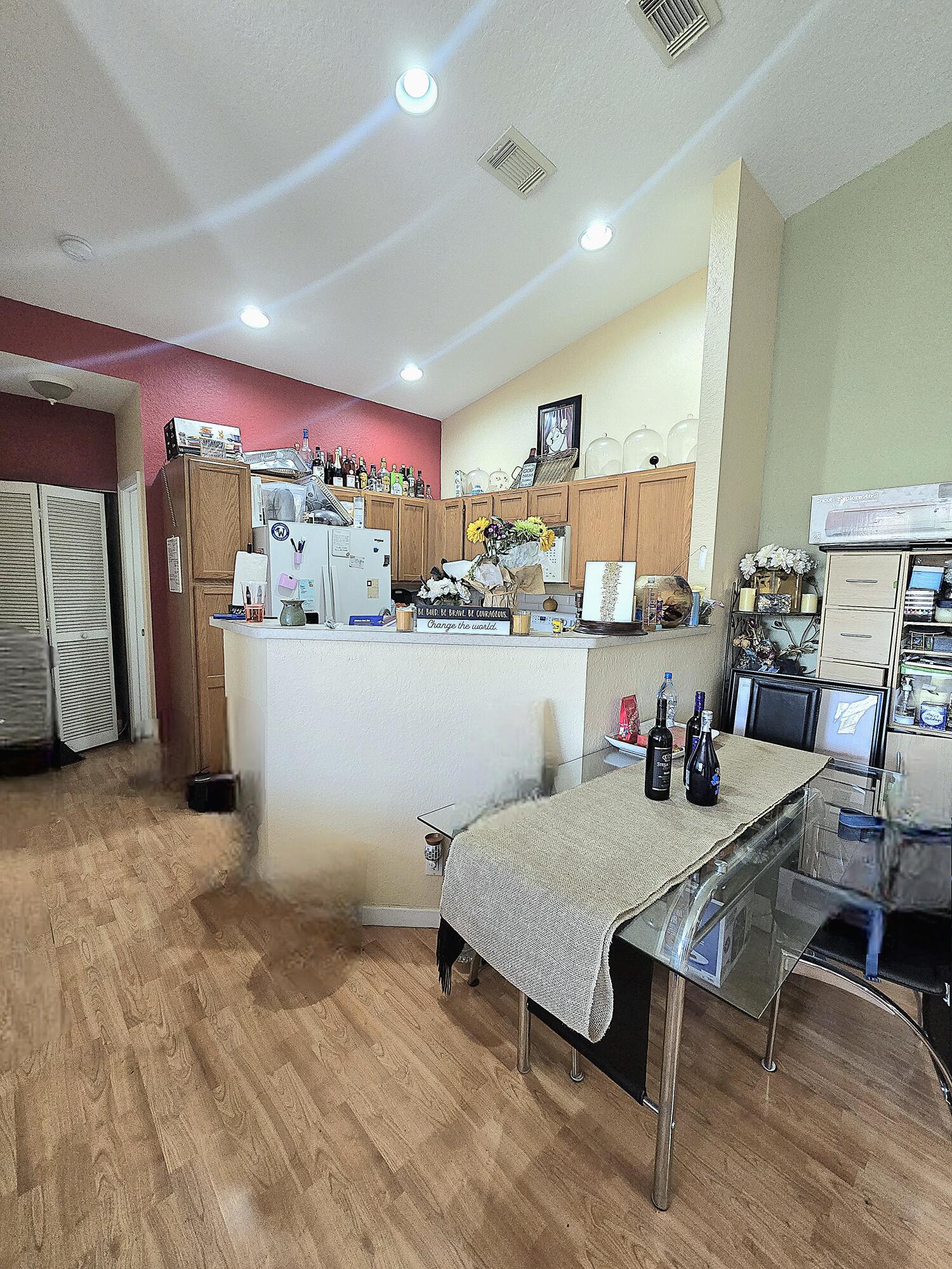 3037 Laurel Ridge Circle