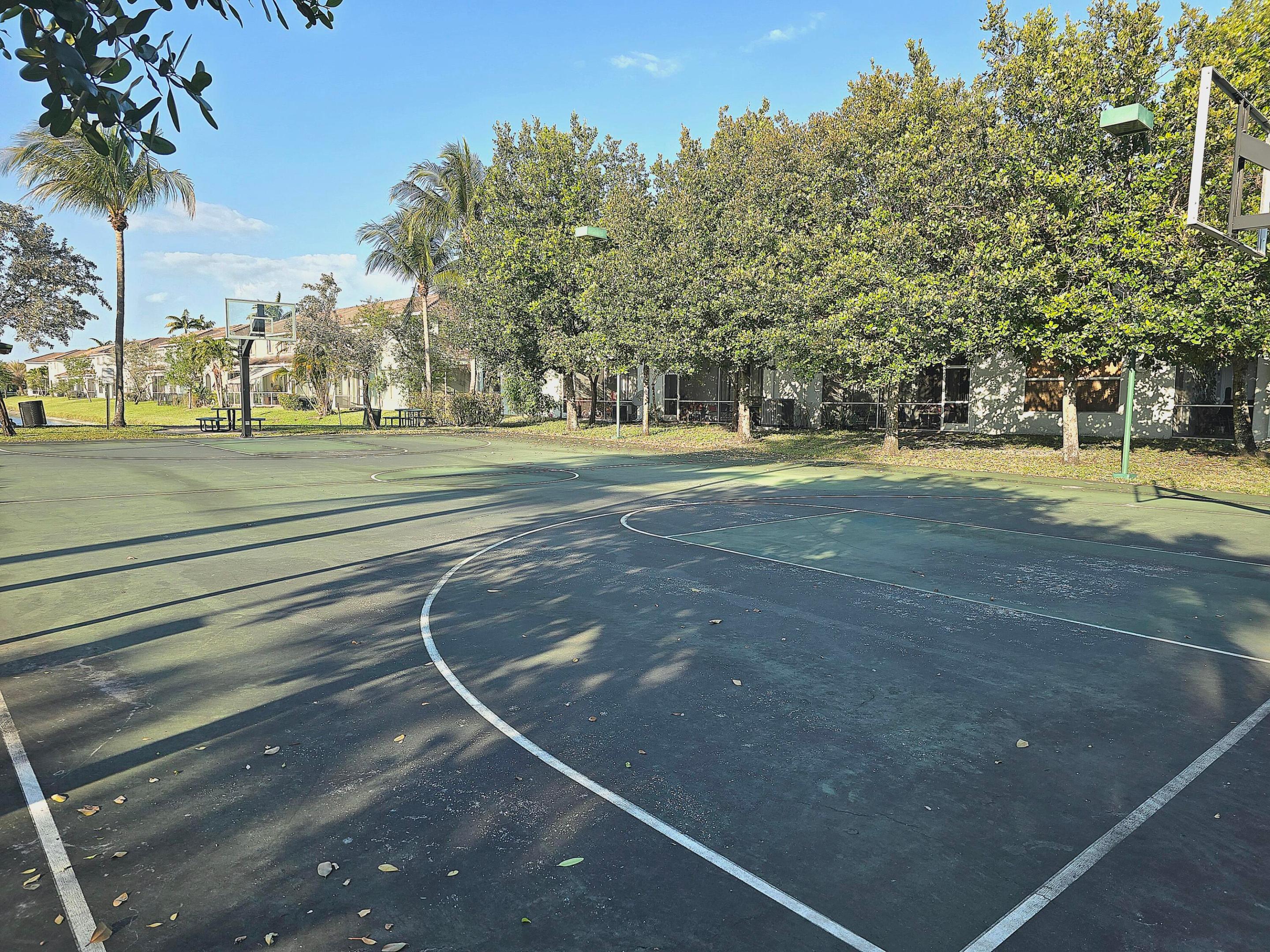 THOUSAND OAKS - Residential