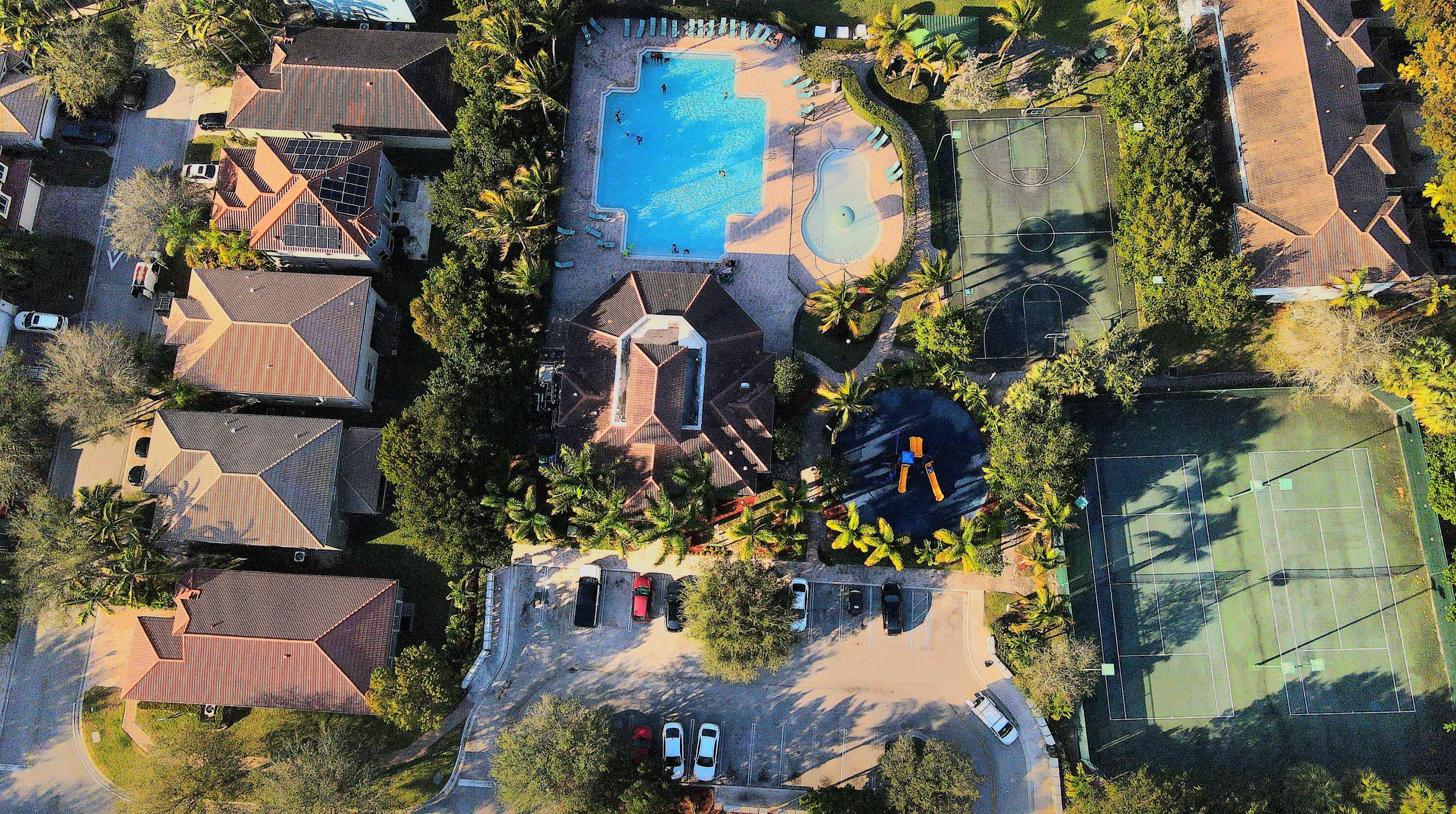 THOUSAND OAKS - Residential