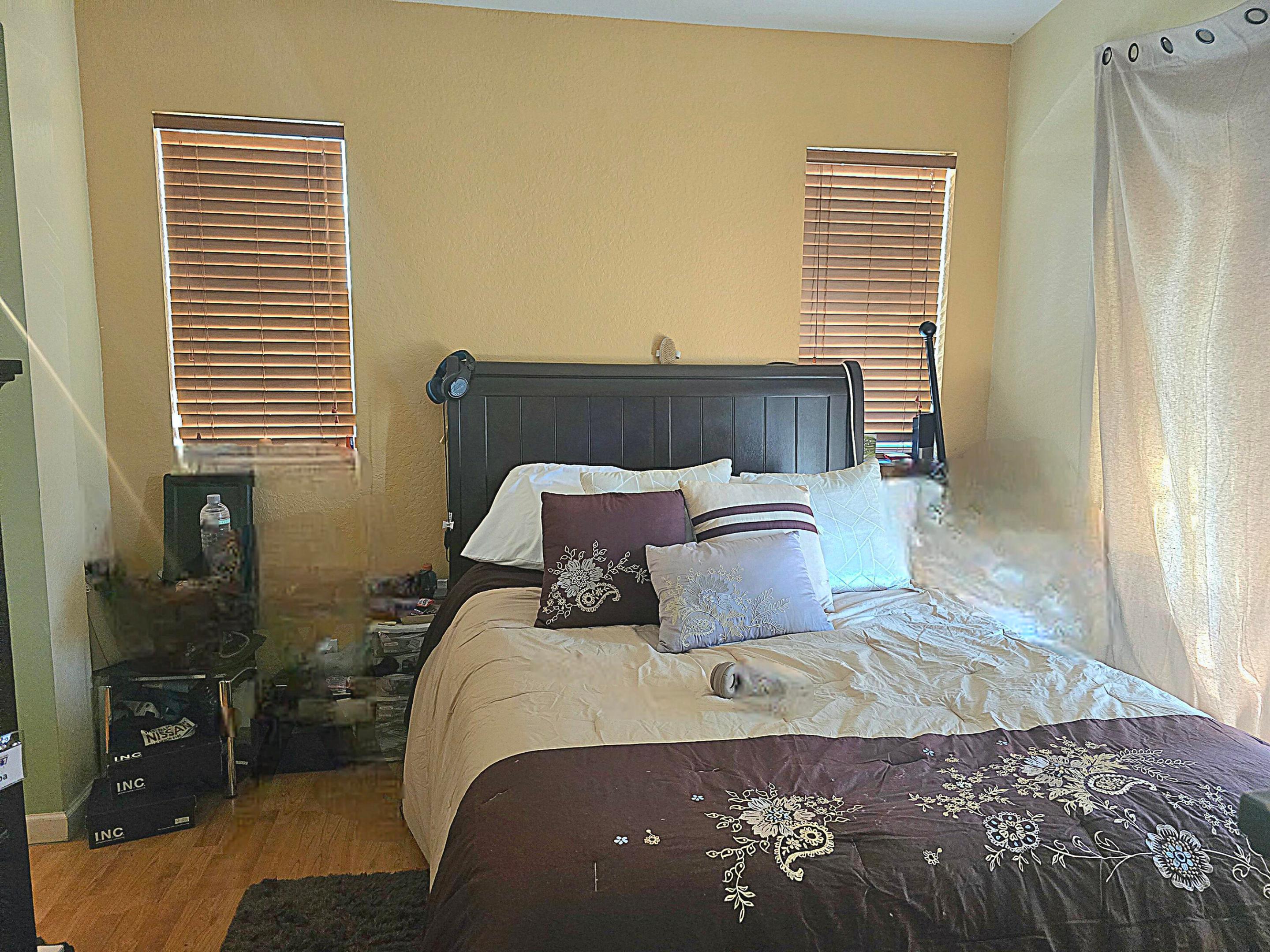 THOUSAND OAKS - Residential