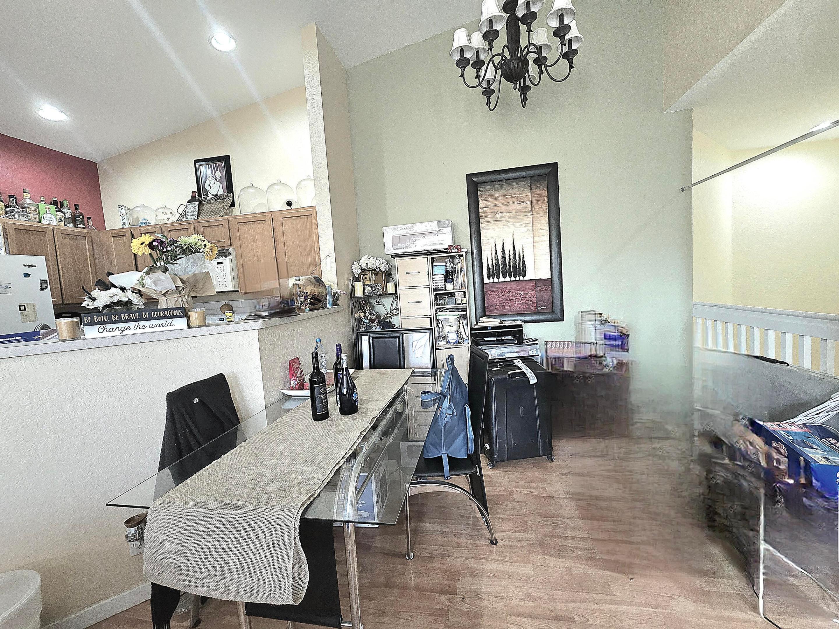 THOUSAND OAKS - Residential