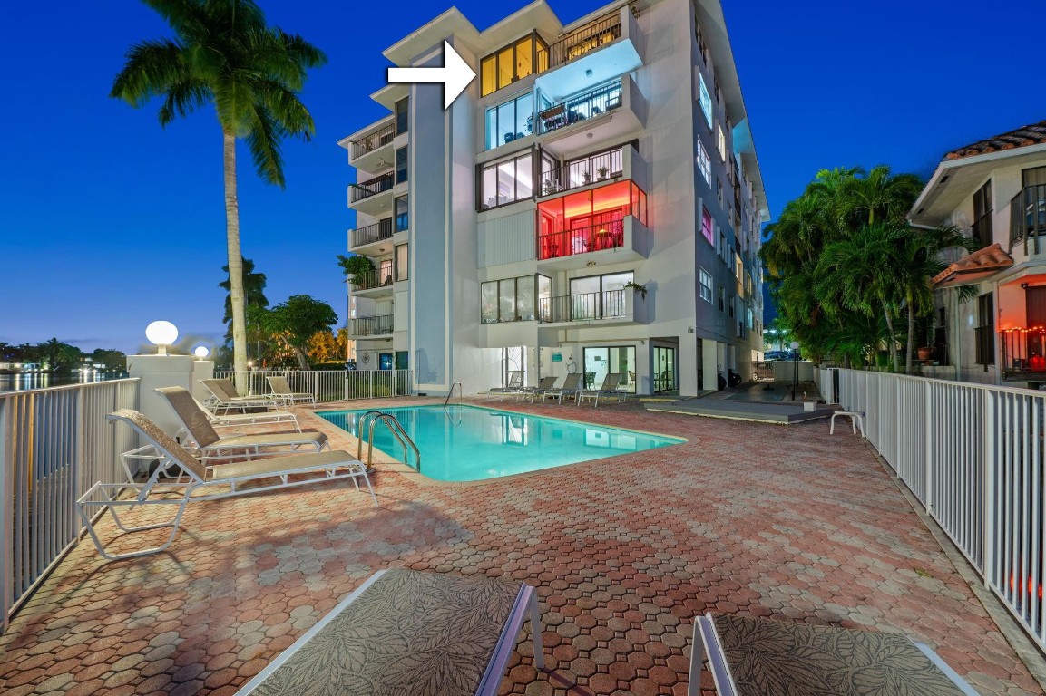 1839 Middle River Drive 503