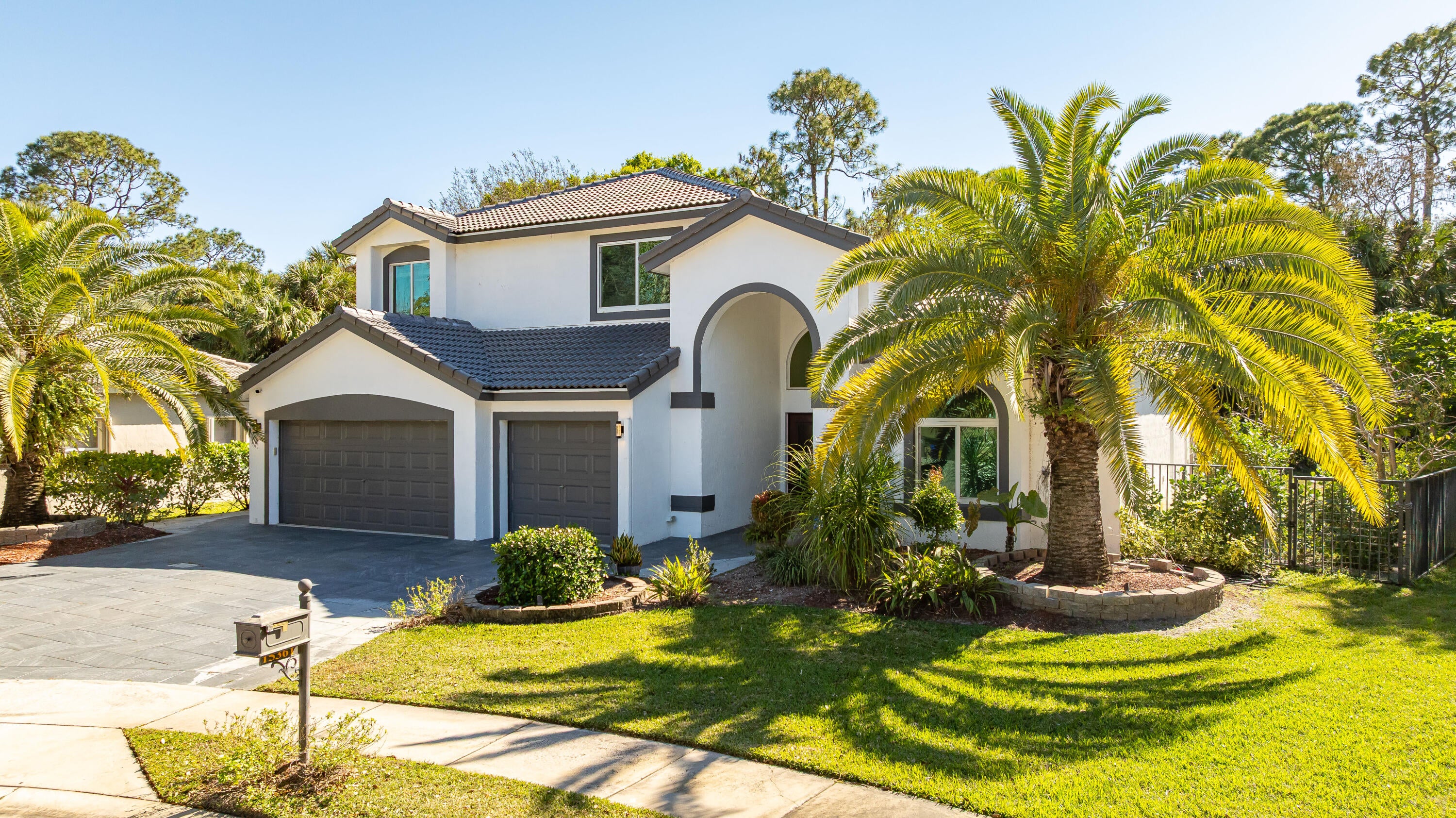15361 Whispering Willow Drive, Wellington FL 33414