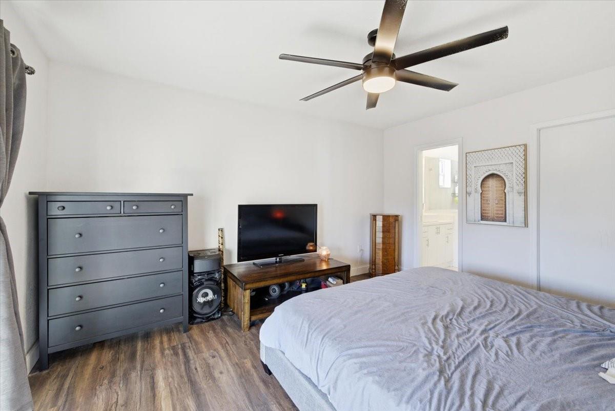 SUNRISE GOLF VILLAGE SEC - Residential