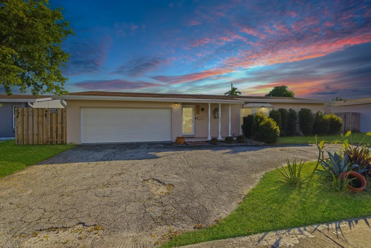 SUNRISE GOLF VILLAGE SEC - Residential