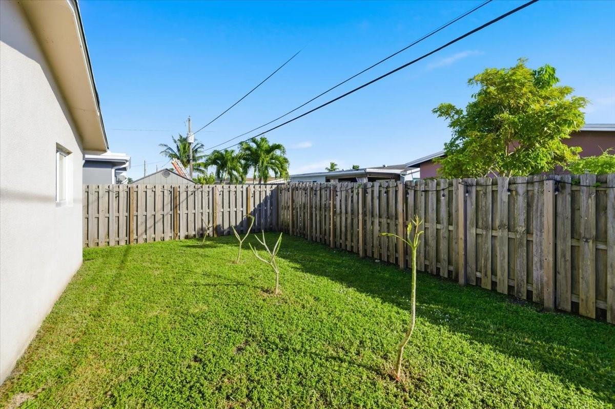 SUNRISE GOLF VILLAGE SEC - Residential