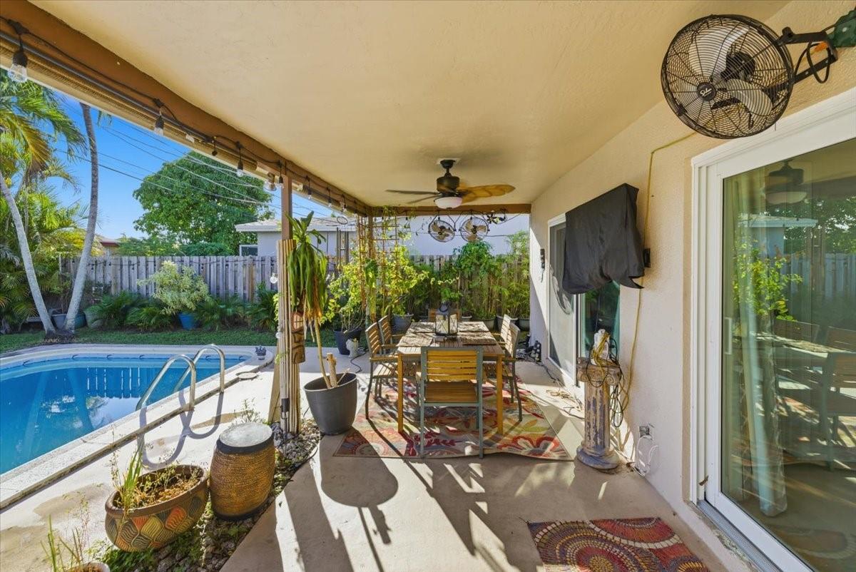 SUNRISE GOLF VILLAGE SEC - Residential