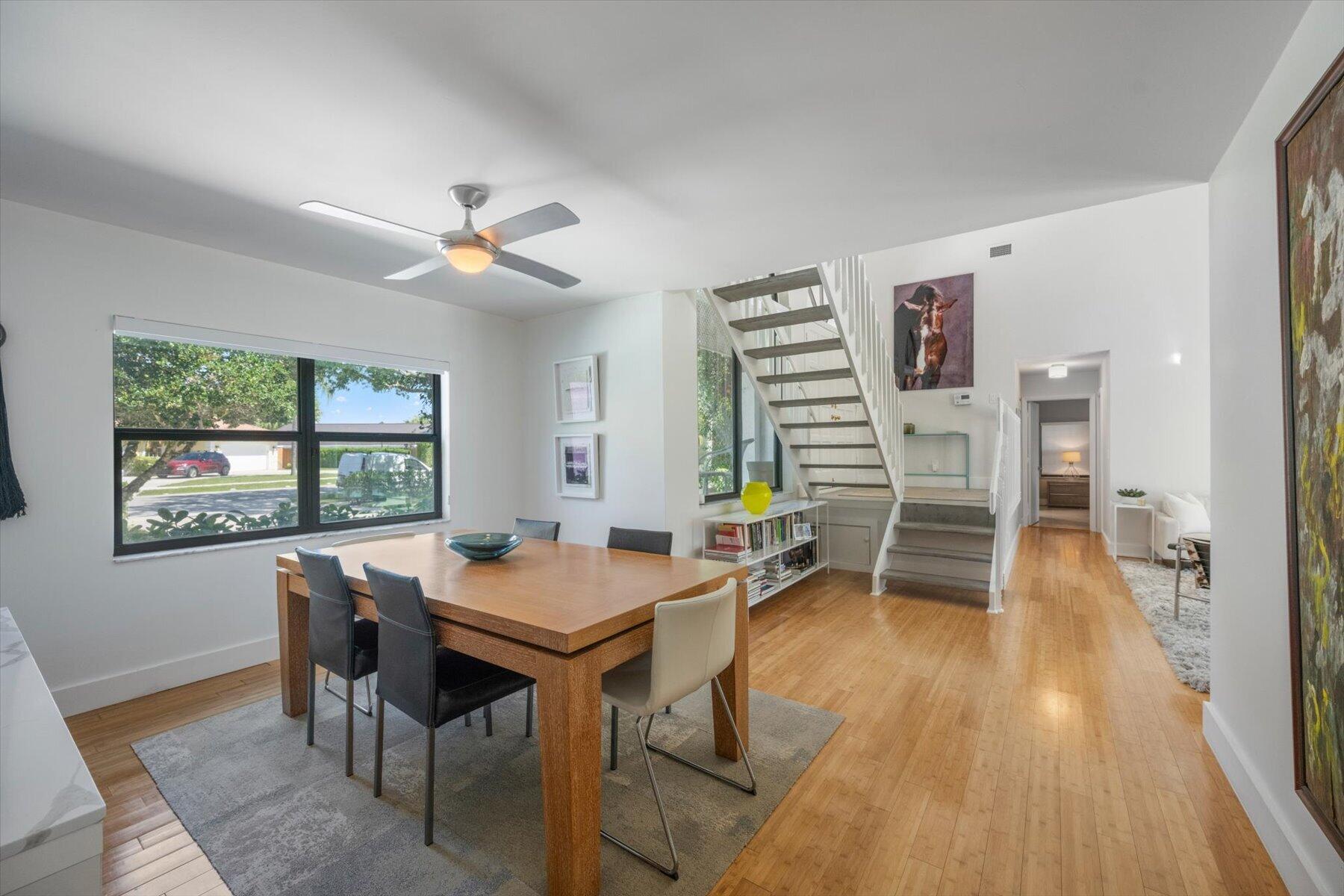 GREENVIEW SHORES 2 OF WELLINGTON - Residential