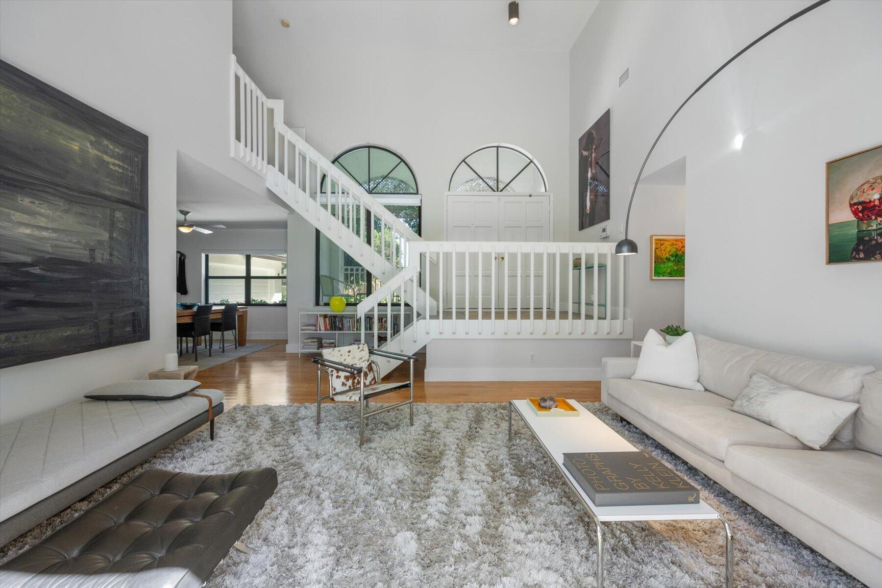 GREENVIEW SHORES 2 OF WELLINGTON - Residential