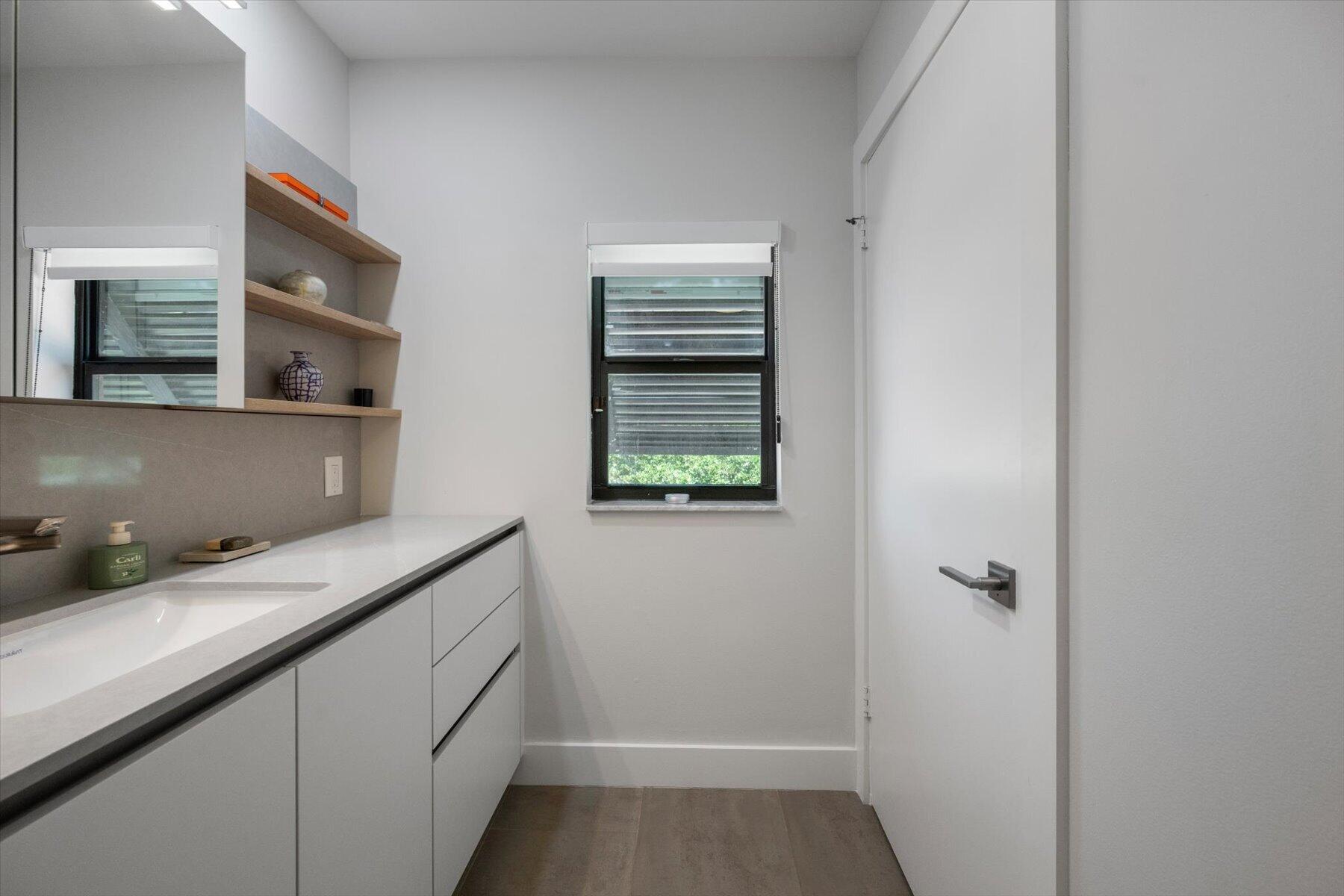 GREENVIEW SHORES 2 OF WELLINGTON - Residential