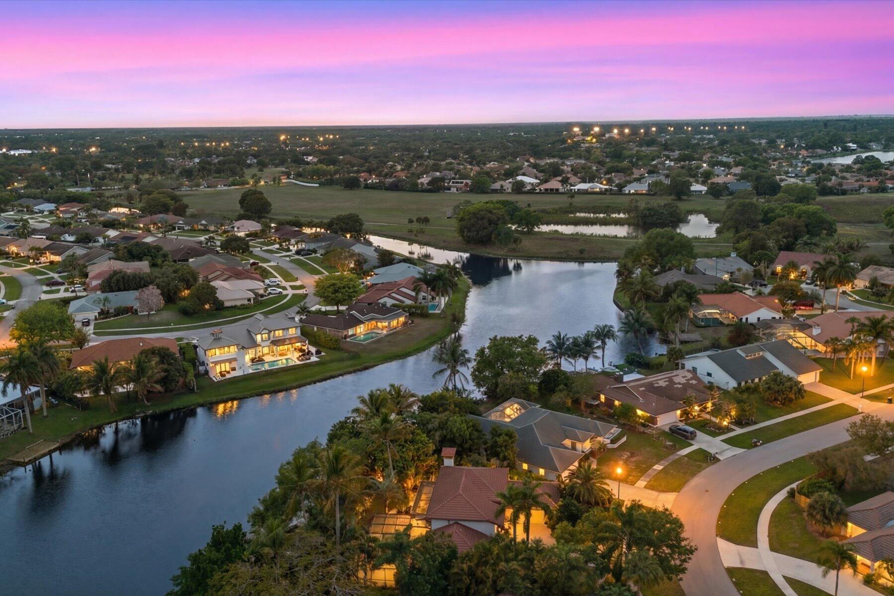 GREENVIEW SHORES 2 OF WELLINGTON - Residential