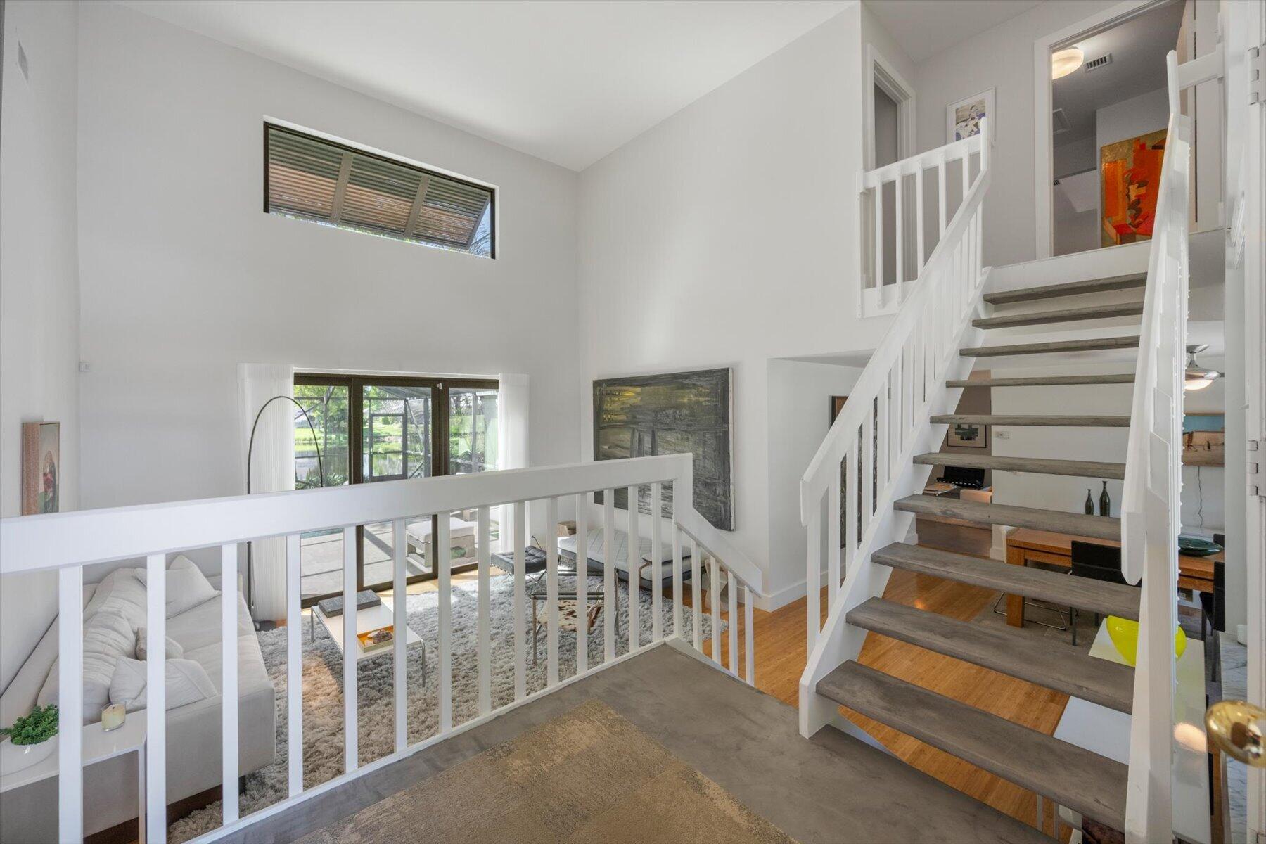 GREENVIEW SHORES 2 OF WELLINGTON - Residential