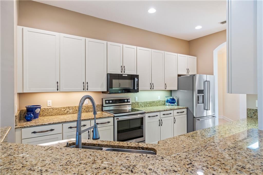 BRIDGEPOINTE SUBDIVISION - Residential