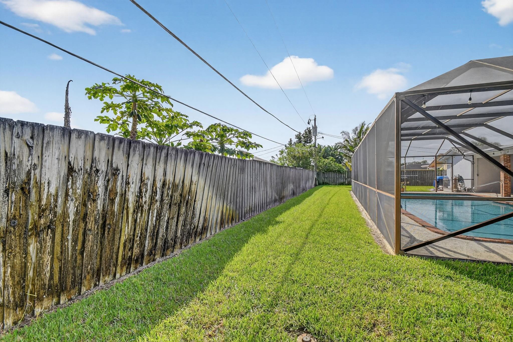 PALM BEACH NATL GOLF AND - Residential