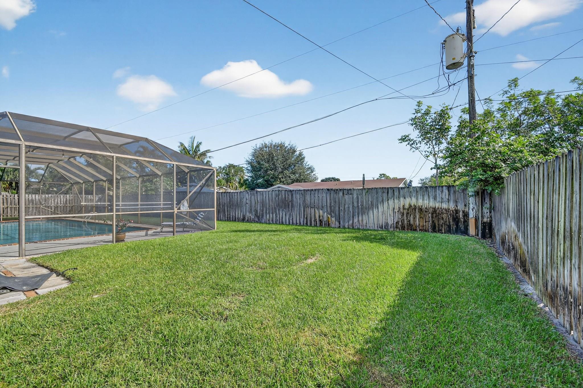 PALM BEACH NATL GOLF AND - Residential