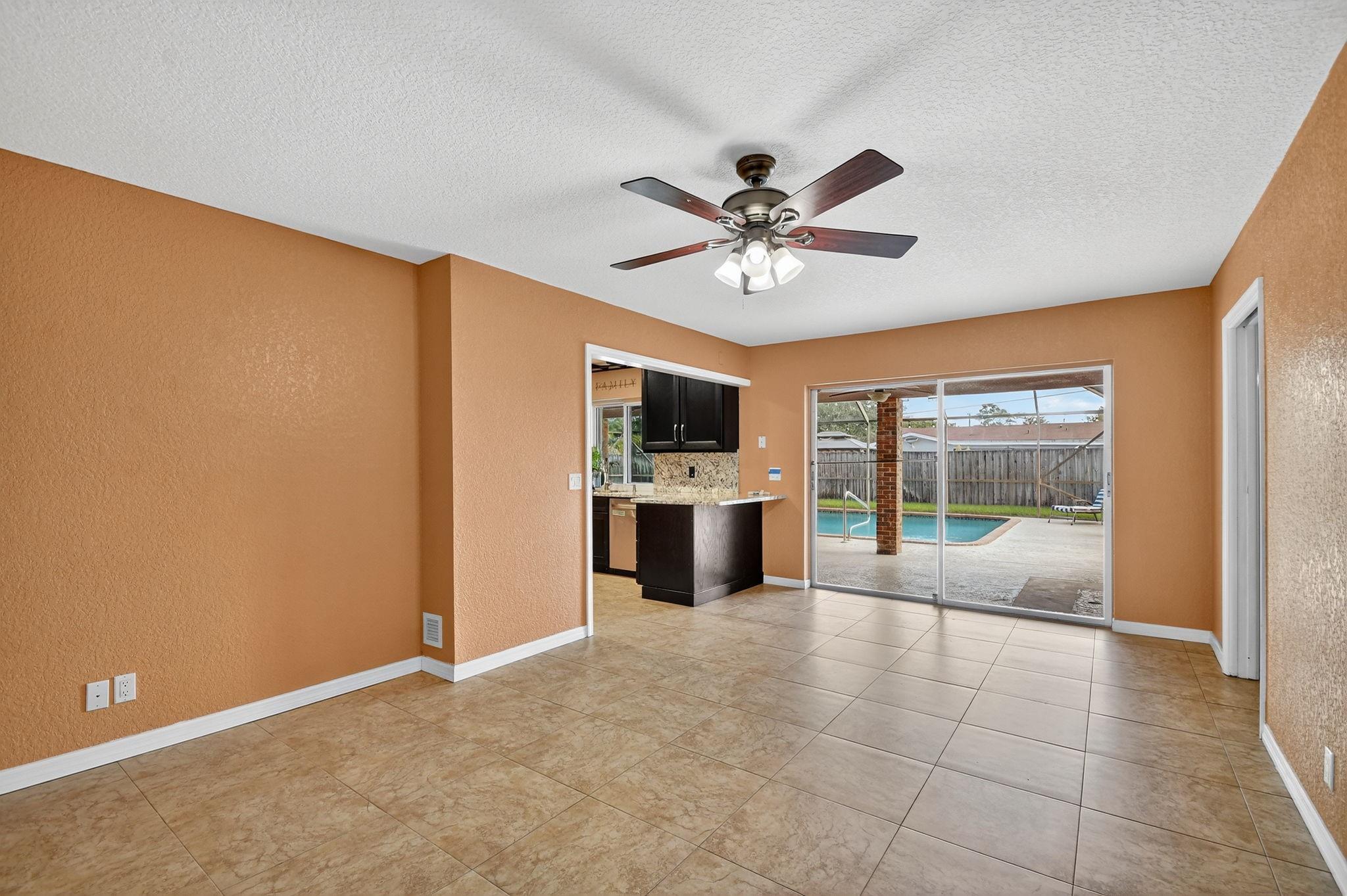 PALM BEACH NATL GOLF AND - Residential