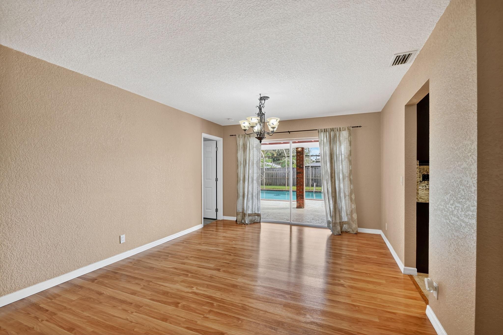 PALM BEACH NATL GOLF AND - Residential