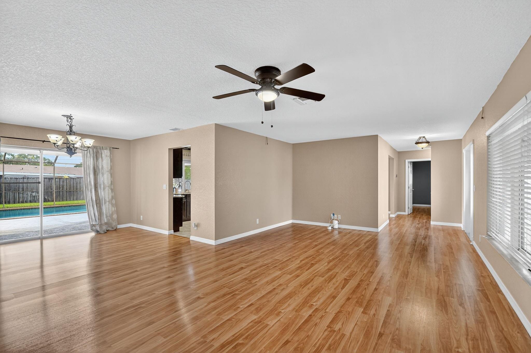 PALM BEACH NATL GOLF AND - Residential