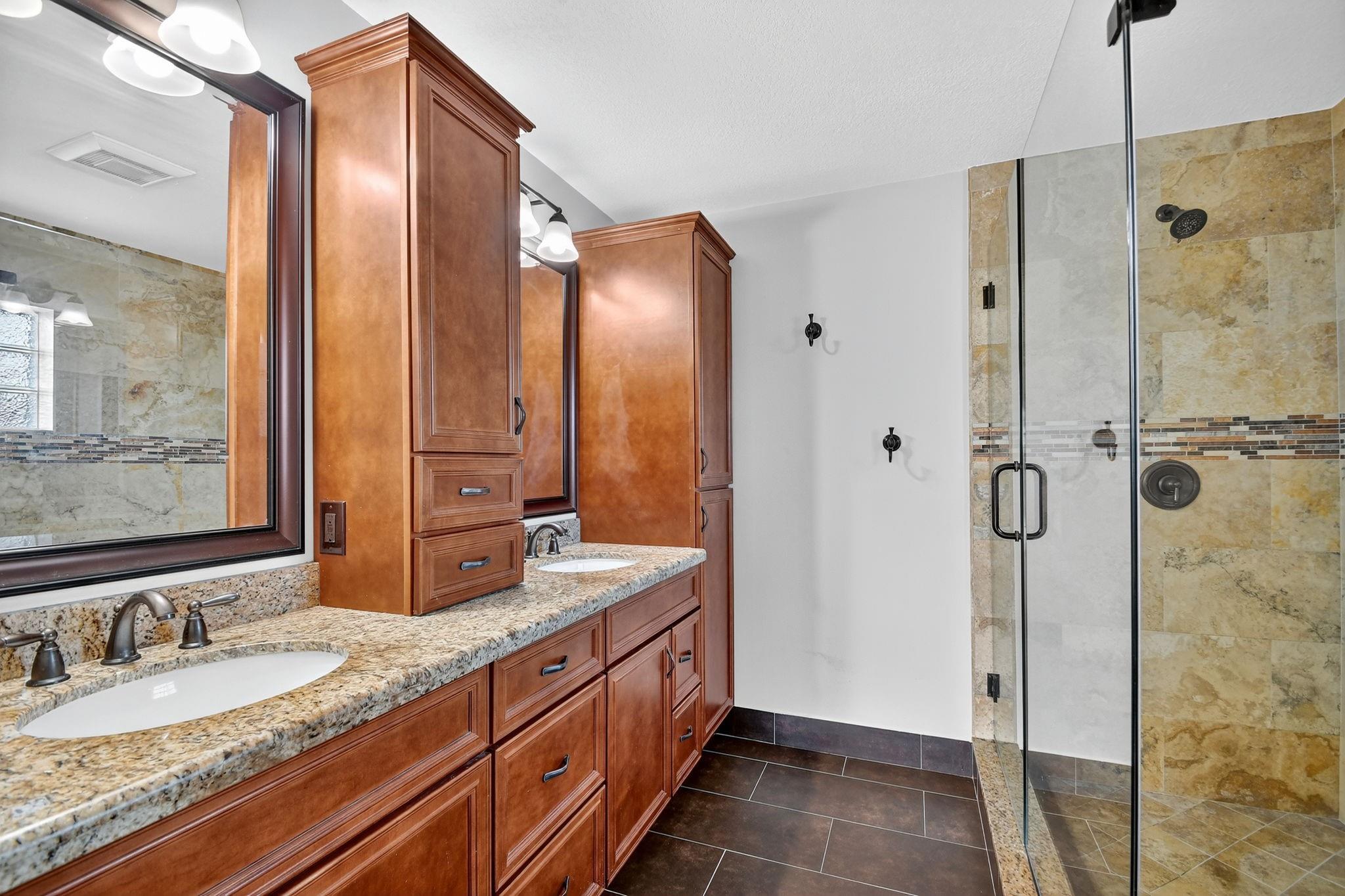 PALM BEACH NATL GOLF AND - Residential