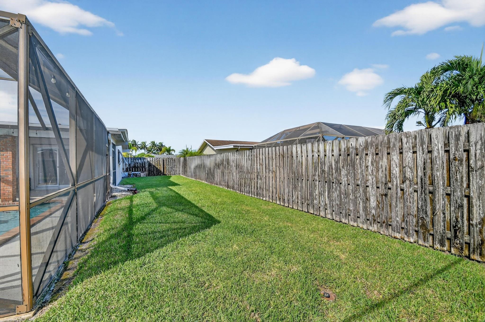 PALM BEACH NATL GOLF AND - Residential