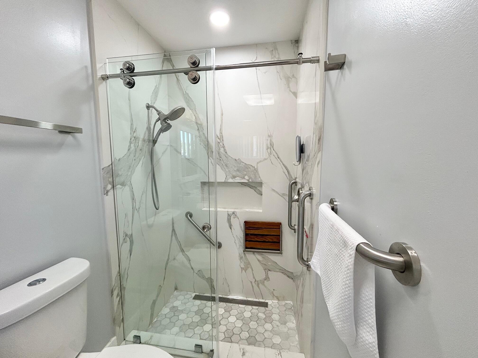 CRESTHAVEN VILLAS CONDO 2 - Residential