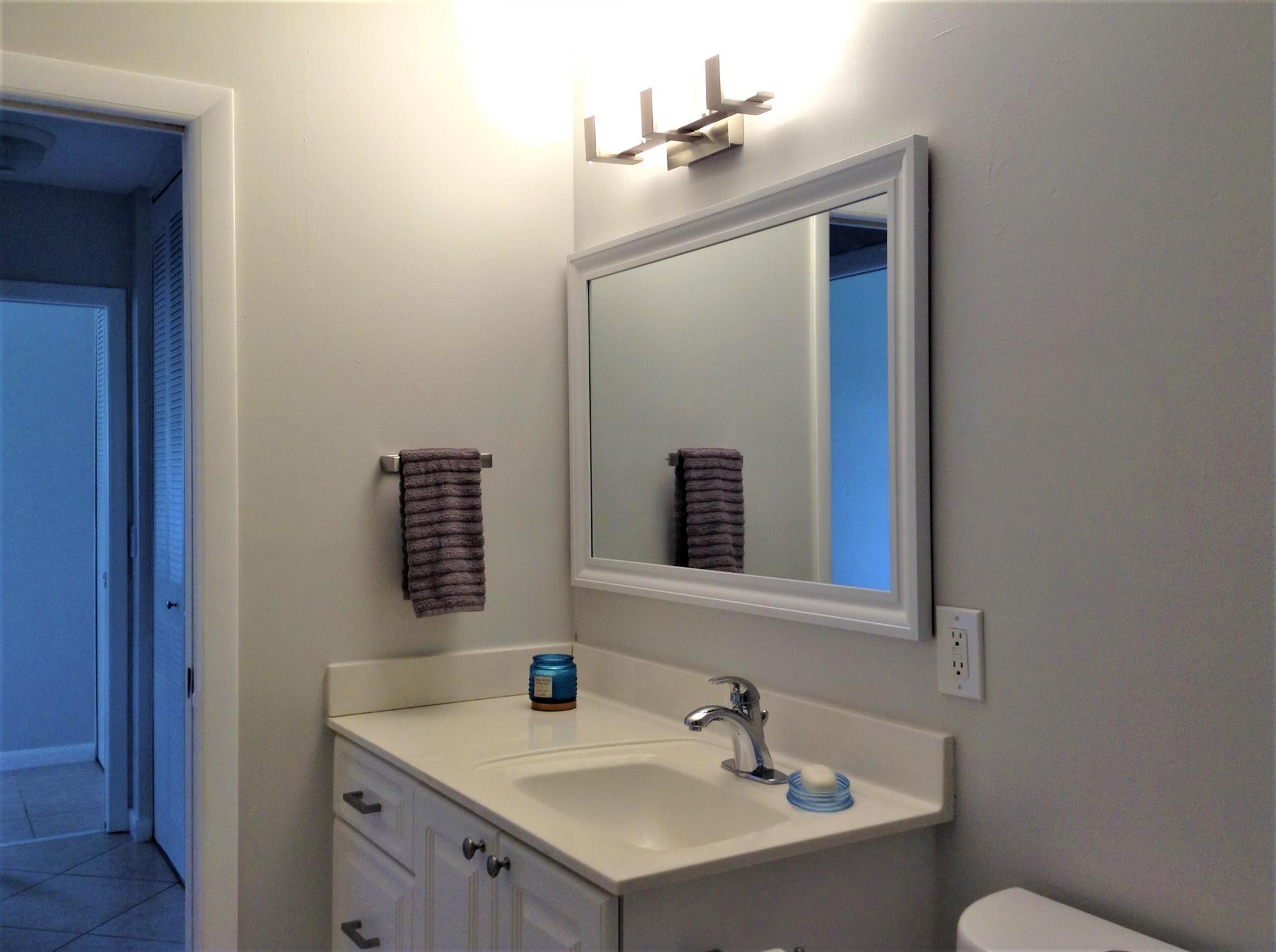 CRESTHAVEN VILLAS CONDO 2 - Residential