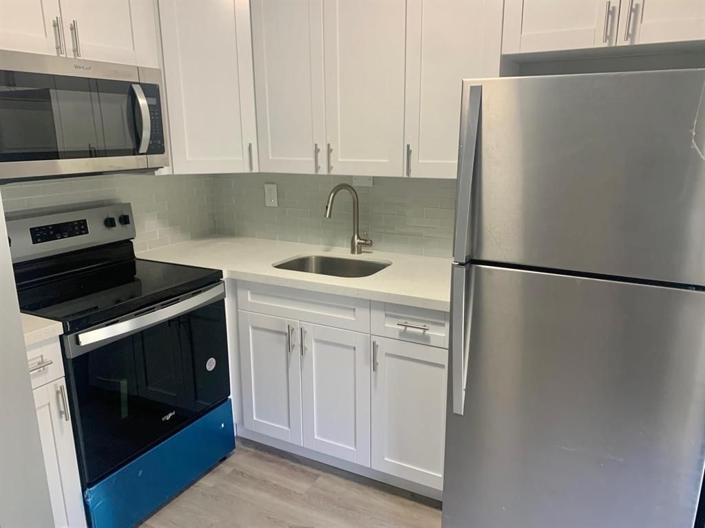 Photo of 821 N Victoria Park Road #3, Fort Lauderdale, FL 33304 (MLS # B26025884)