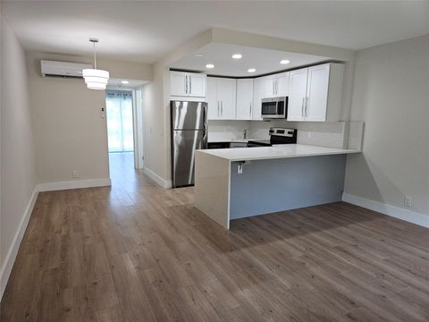 235 Durham F 235 Deerfield Beach FL 33442