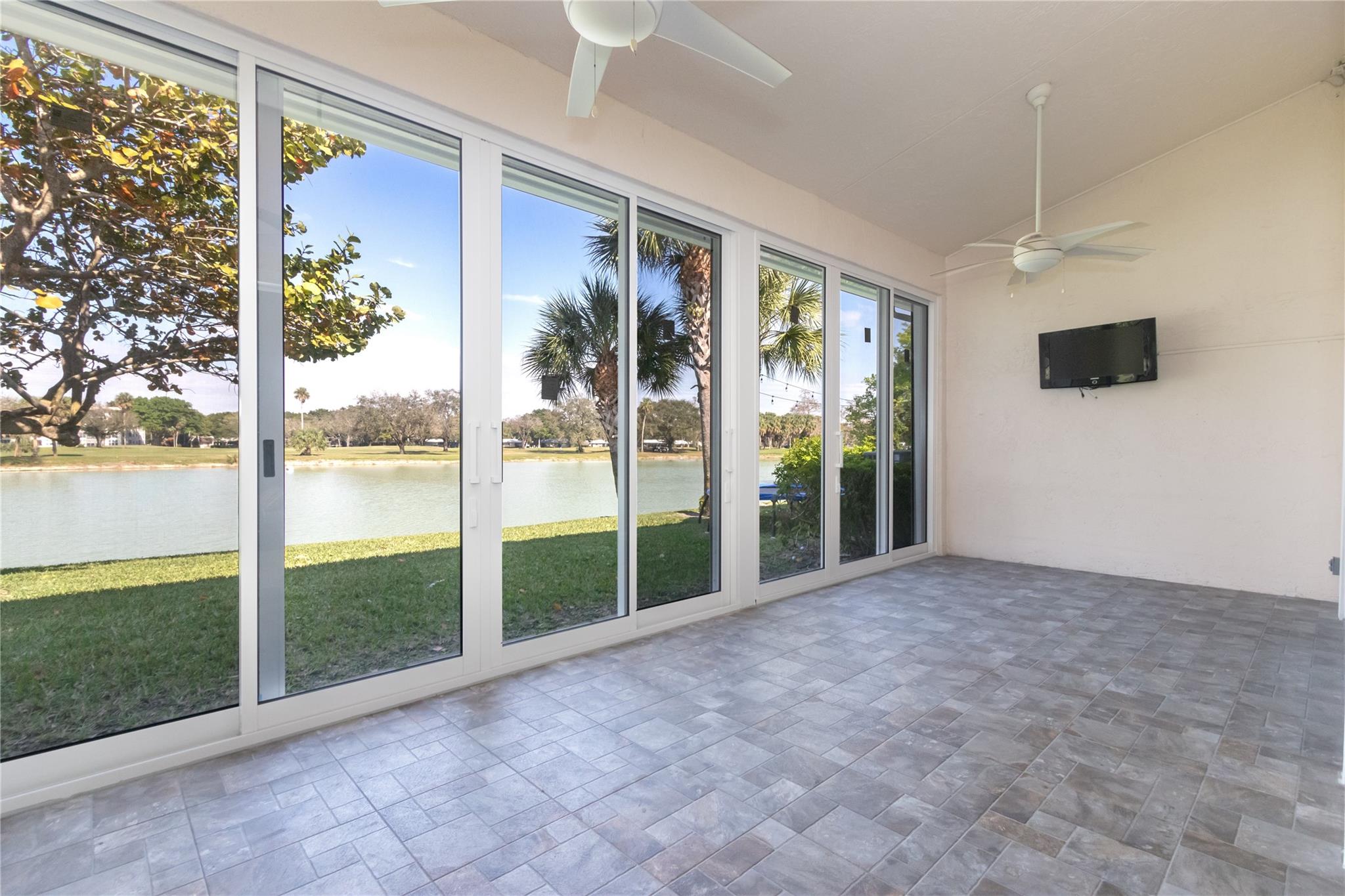 Misty Oaks Condo - Residential