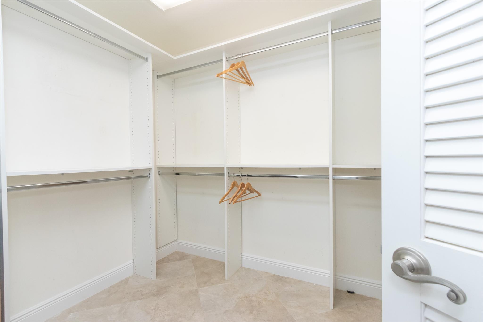 Misty Oaks Condo - Residential