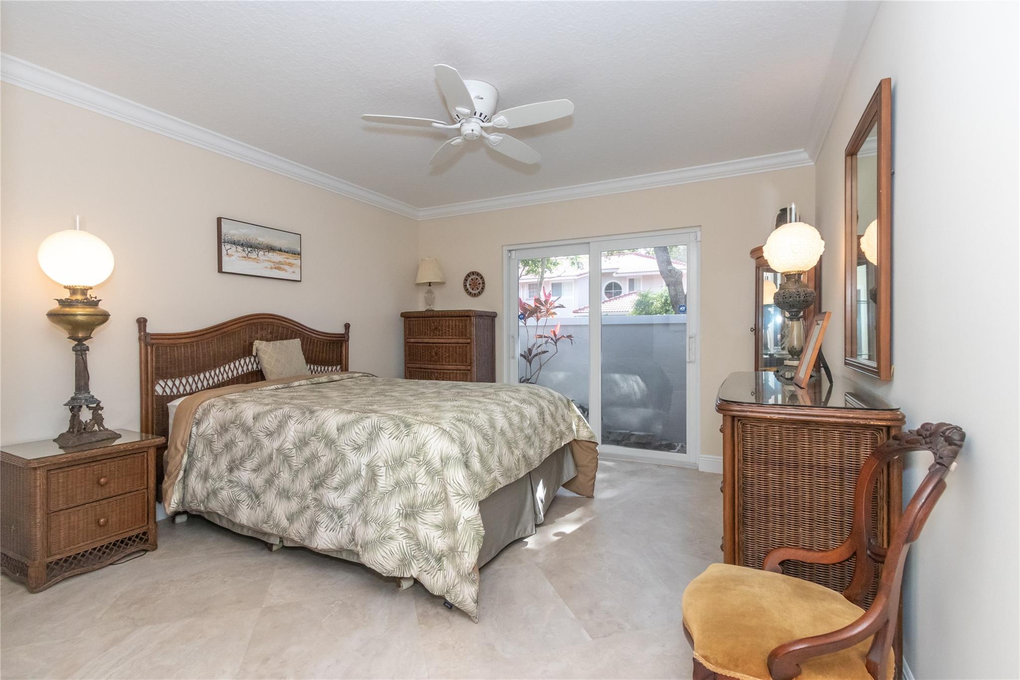 Misty Oaks Condo - Residential