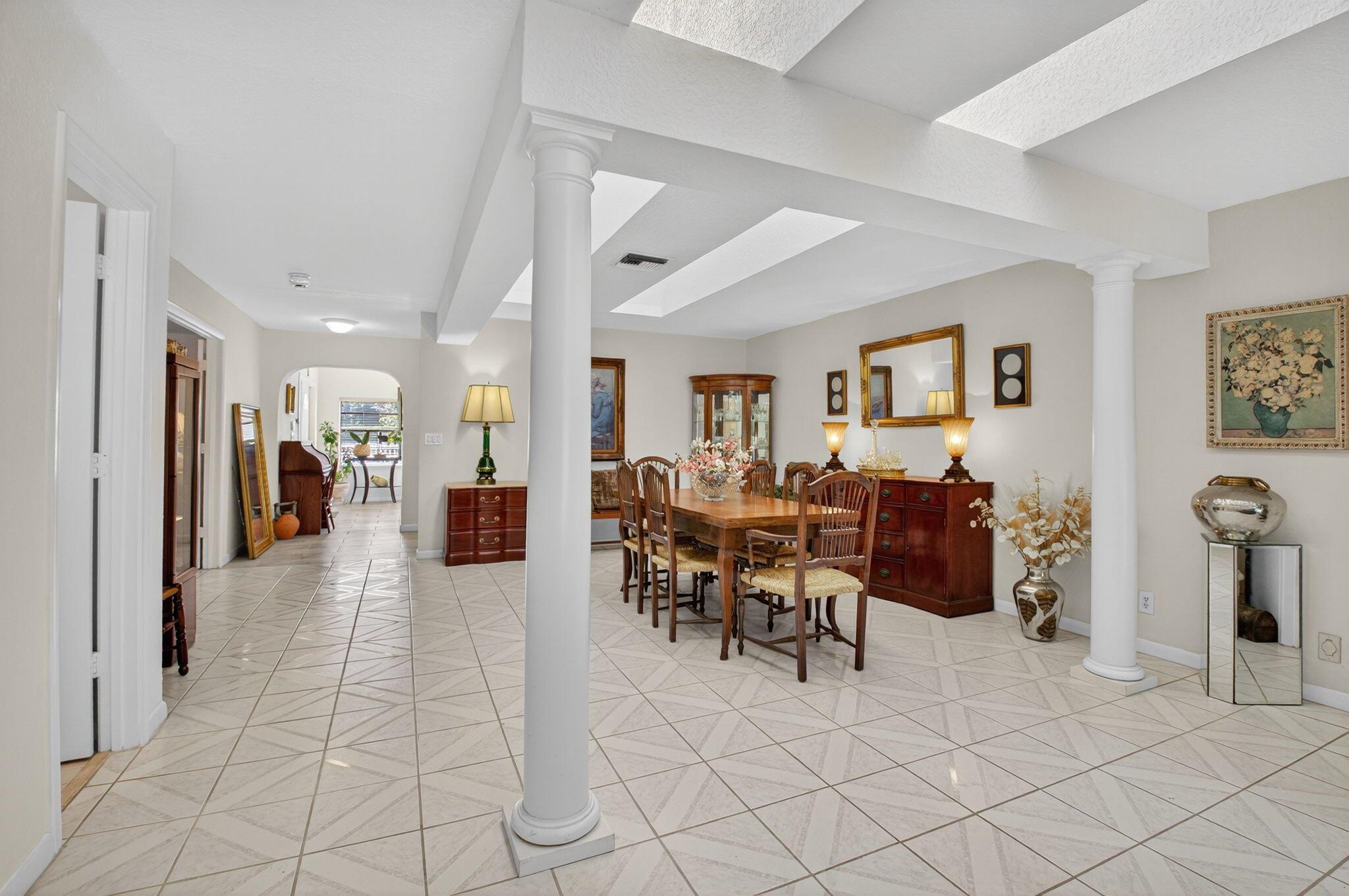 Villa San Remo - Residential