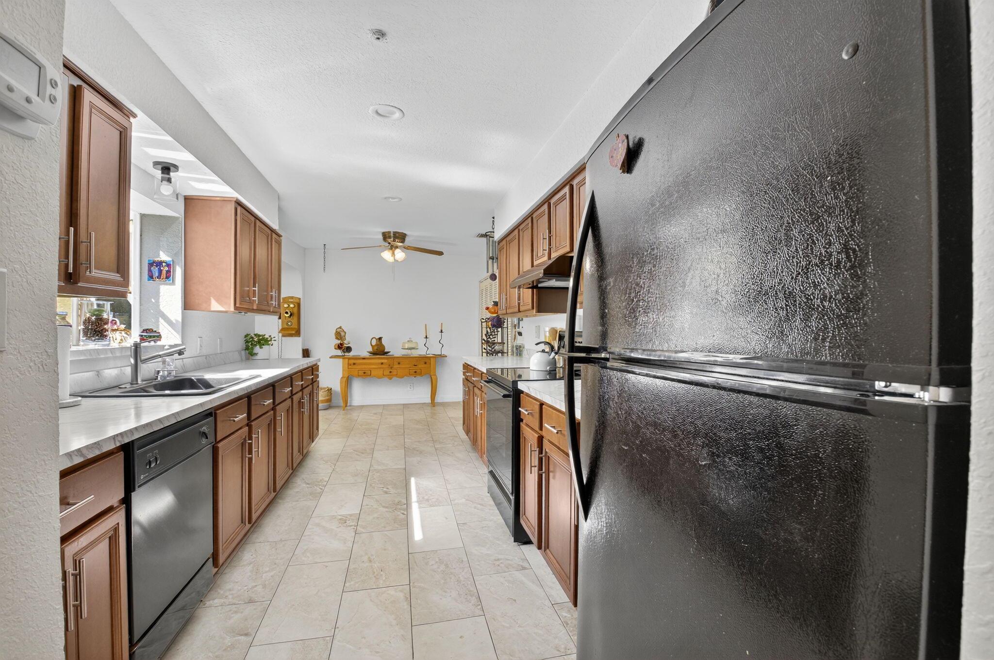 Villa San Remo - Residential