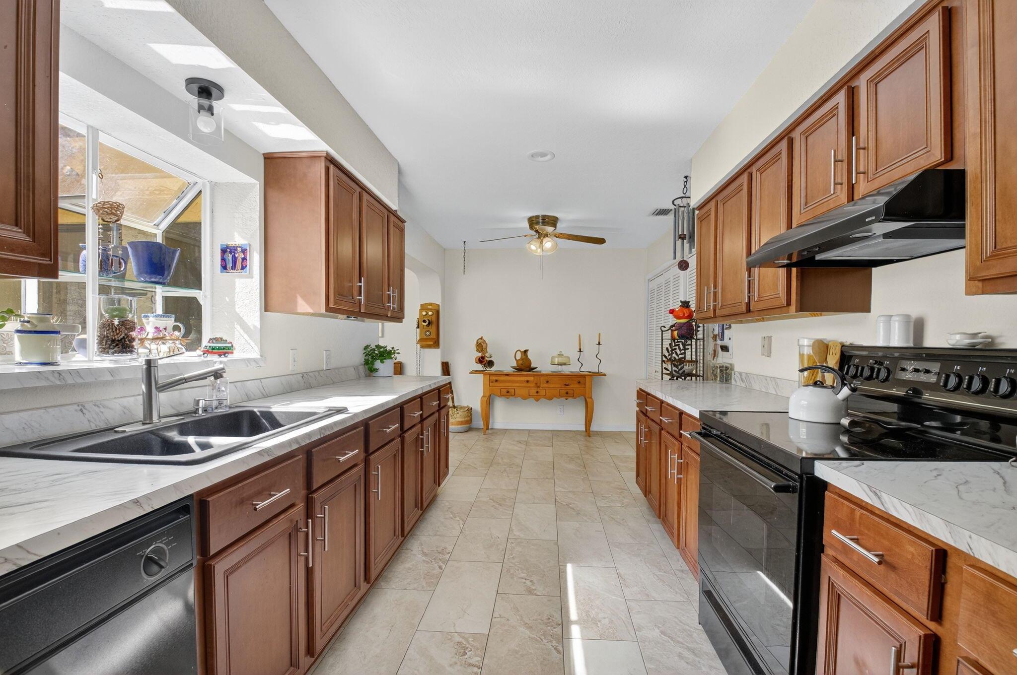 Villa San Remo - Residential