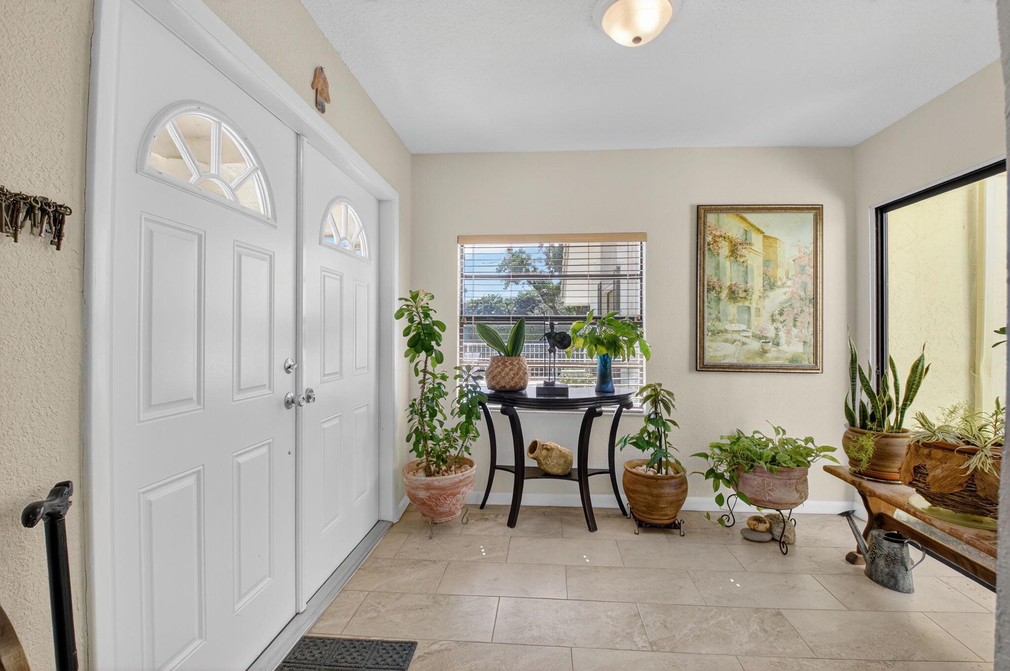 Villa San Remo - Residential