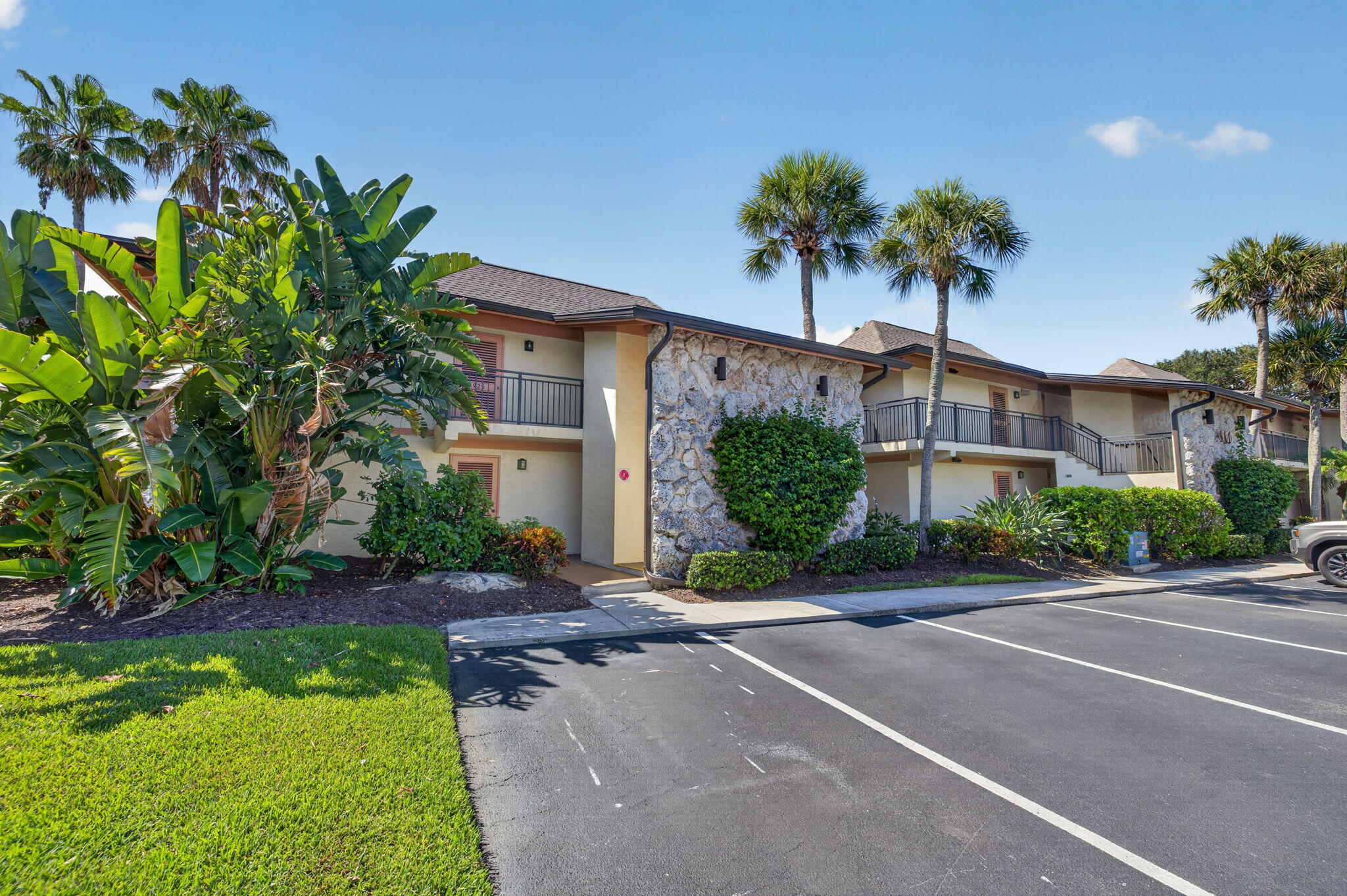 2400 S OCEAN Drive 926